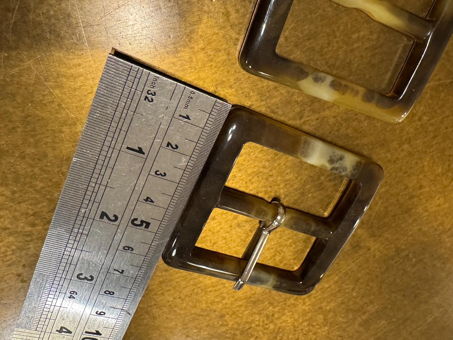 Mock Tortoiseshell Square Buckle, Prong or No Prong, 6cm
