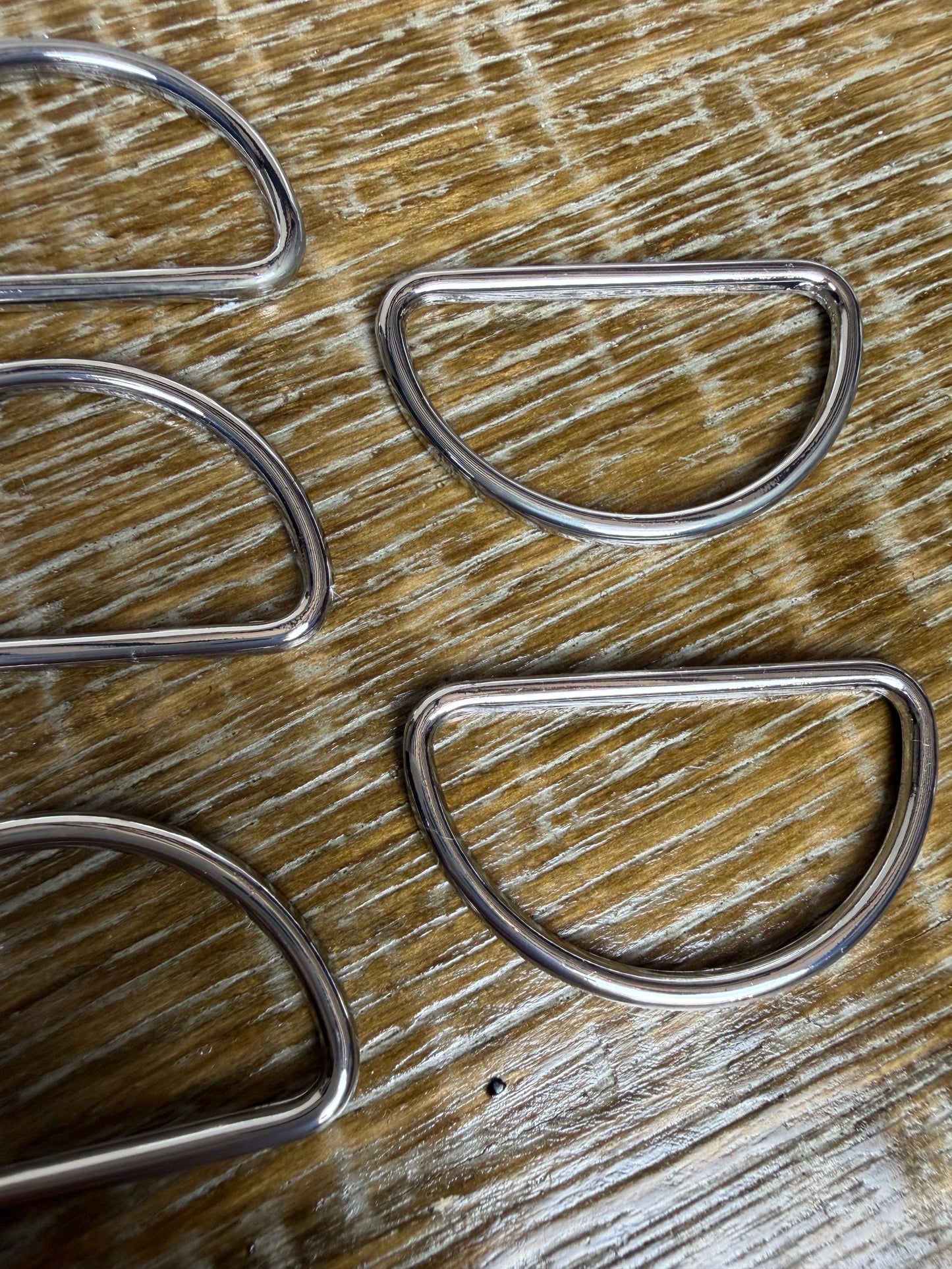 Large Metal Welded D Rings, Shiny Silver, Alloy, 4.3cm (1.7”)