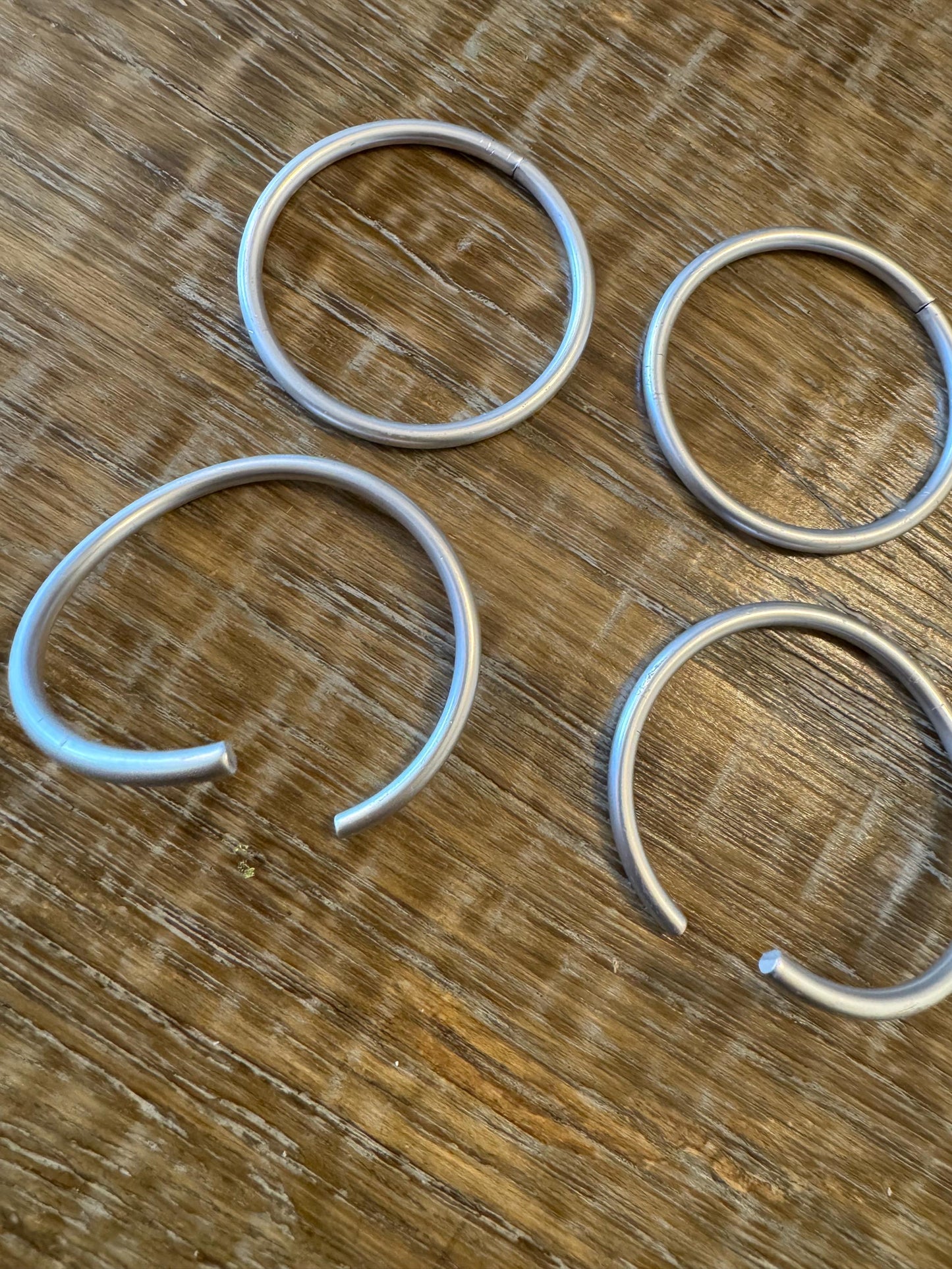 Aluminium Split Rings: Opening Metal Rings (5.8cm)