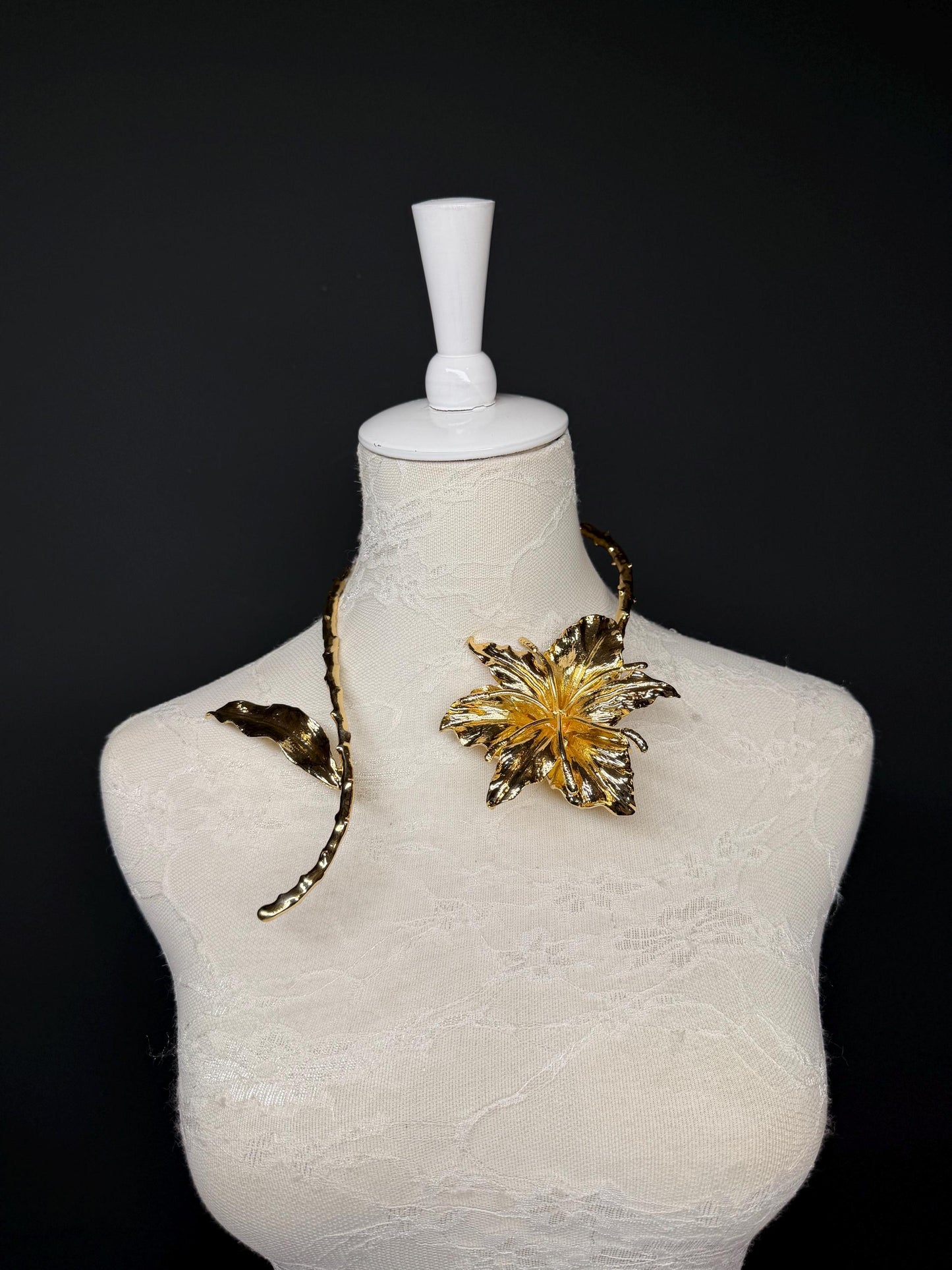 Handmade 3D Leaf Choker Necklace, Bridal Jewelry
