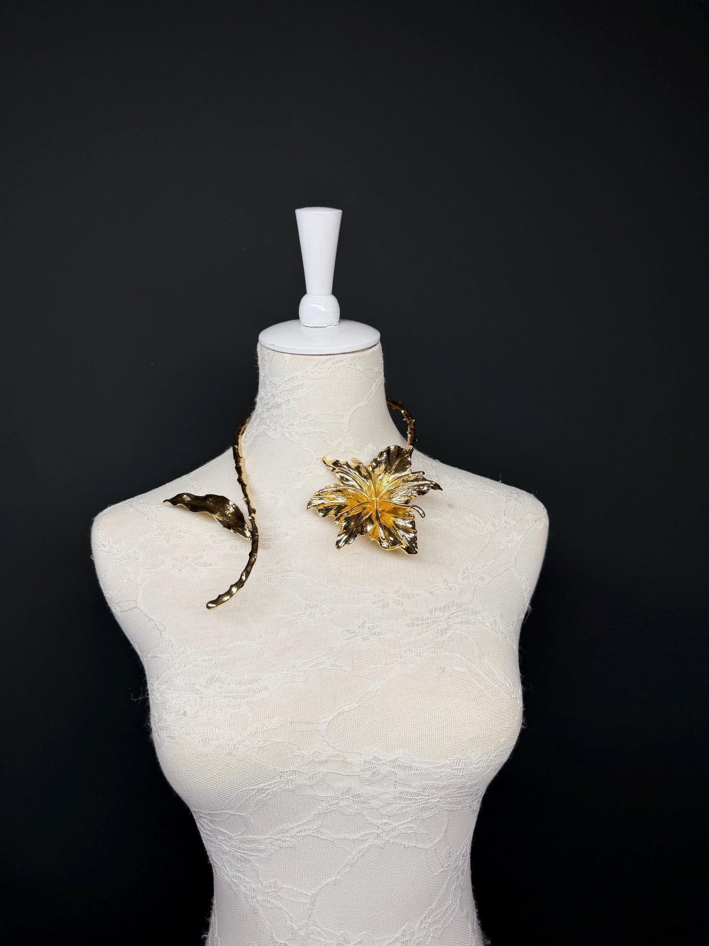 Handmade 3D Leaf Choker Necklace, Bridal Jewelry