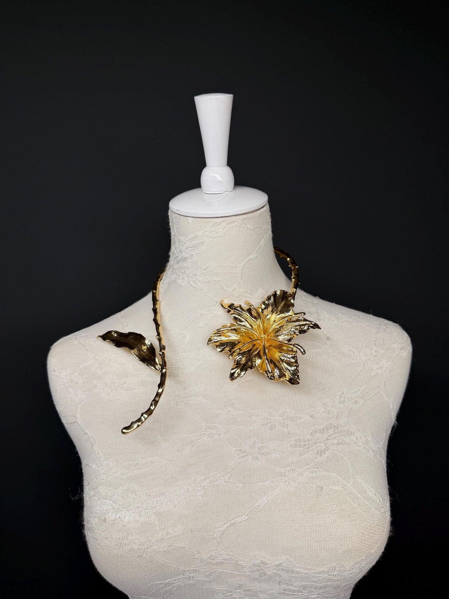 Handmade Floral Leaf Choker
