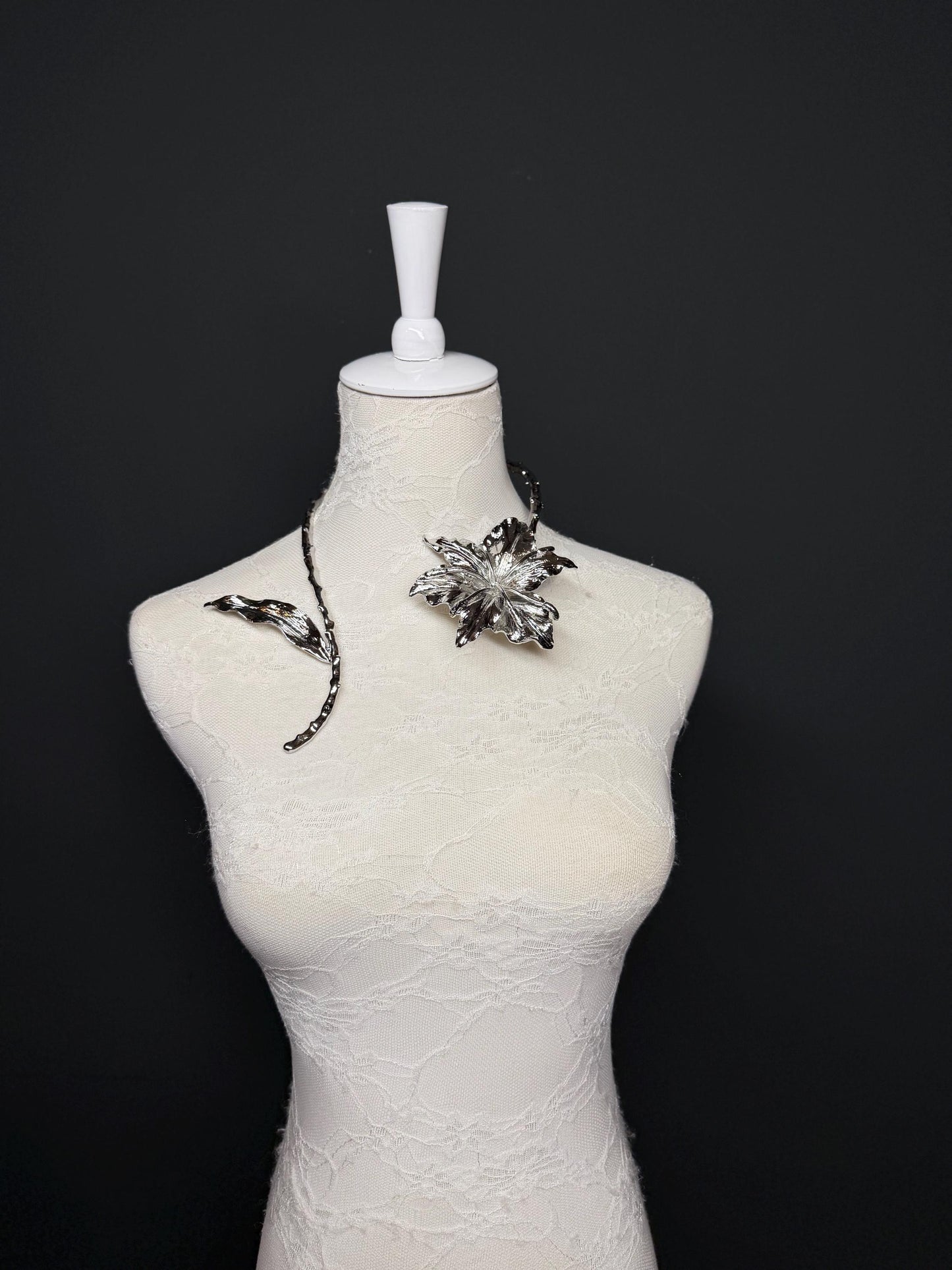 Handmade Floral Leaf Choker