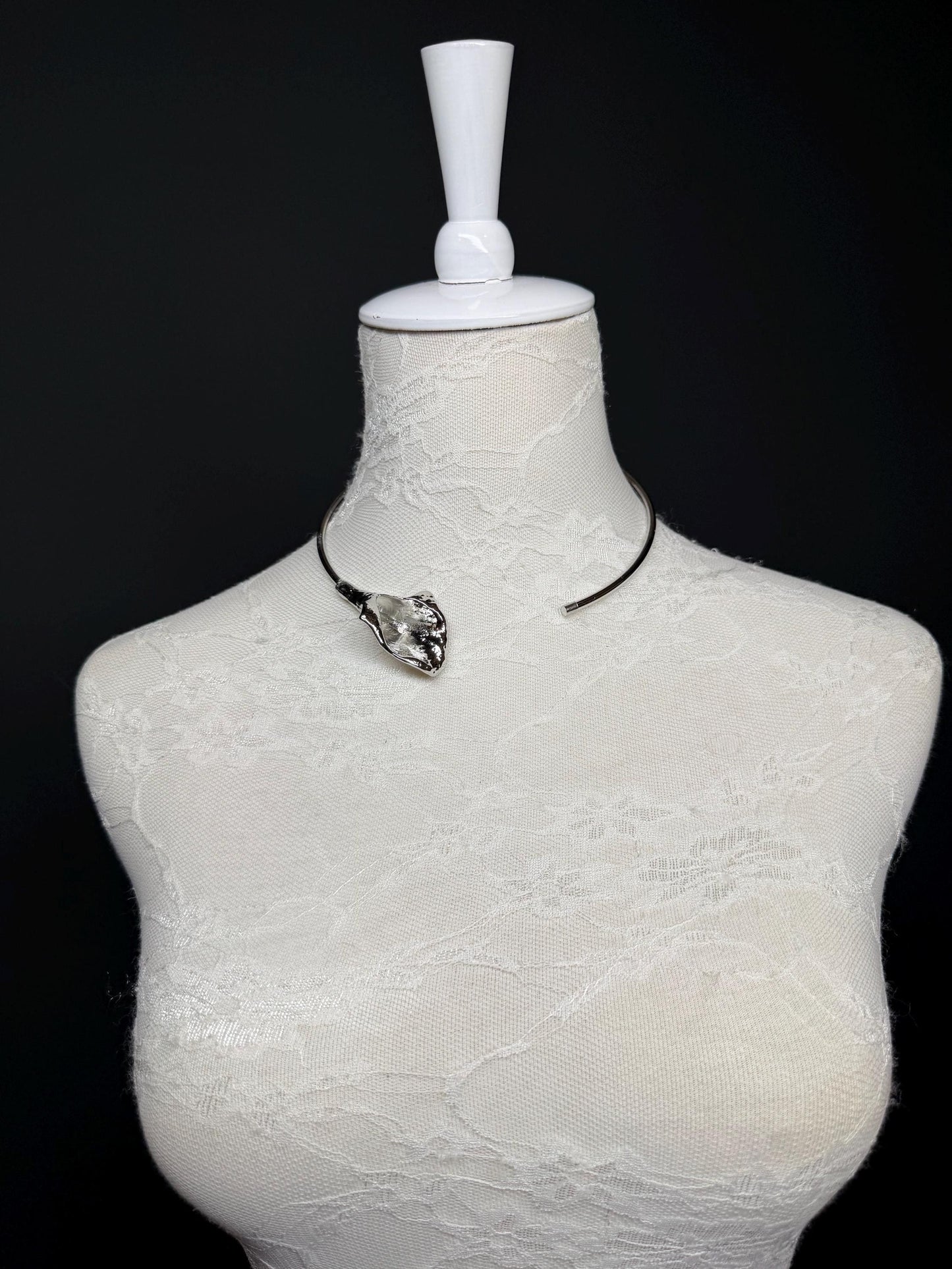 Handmade Leaf Petal Metal Choker Necklace, Bridal Design