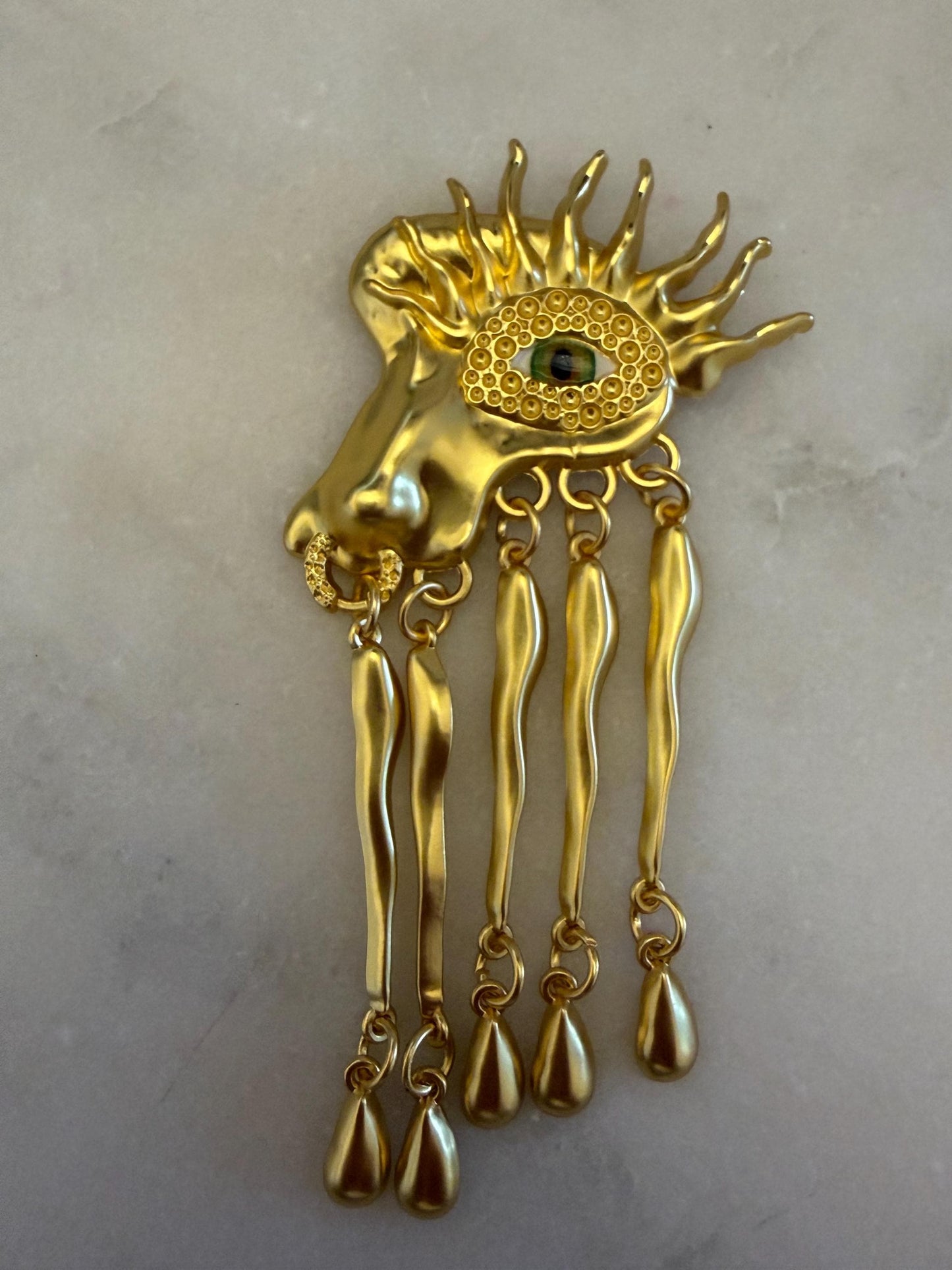 Brooch, Eye Brooch, Pin on Gold, 10cm x 4.5cm