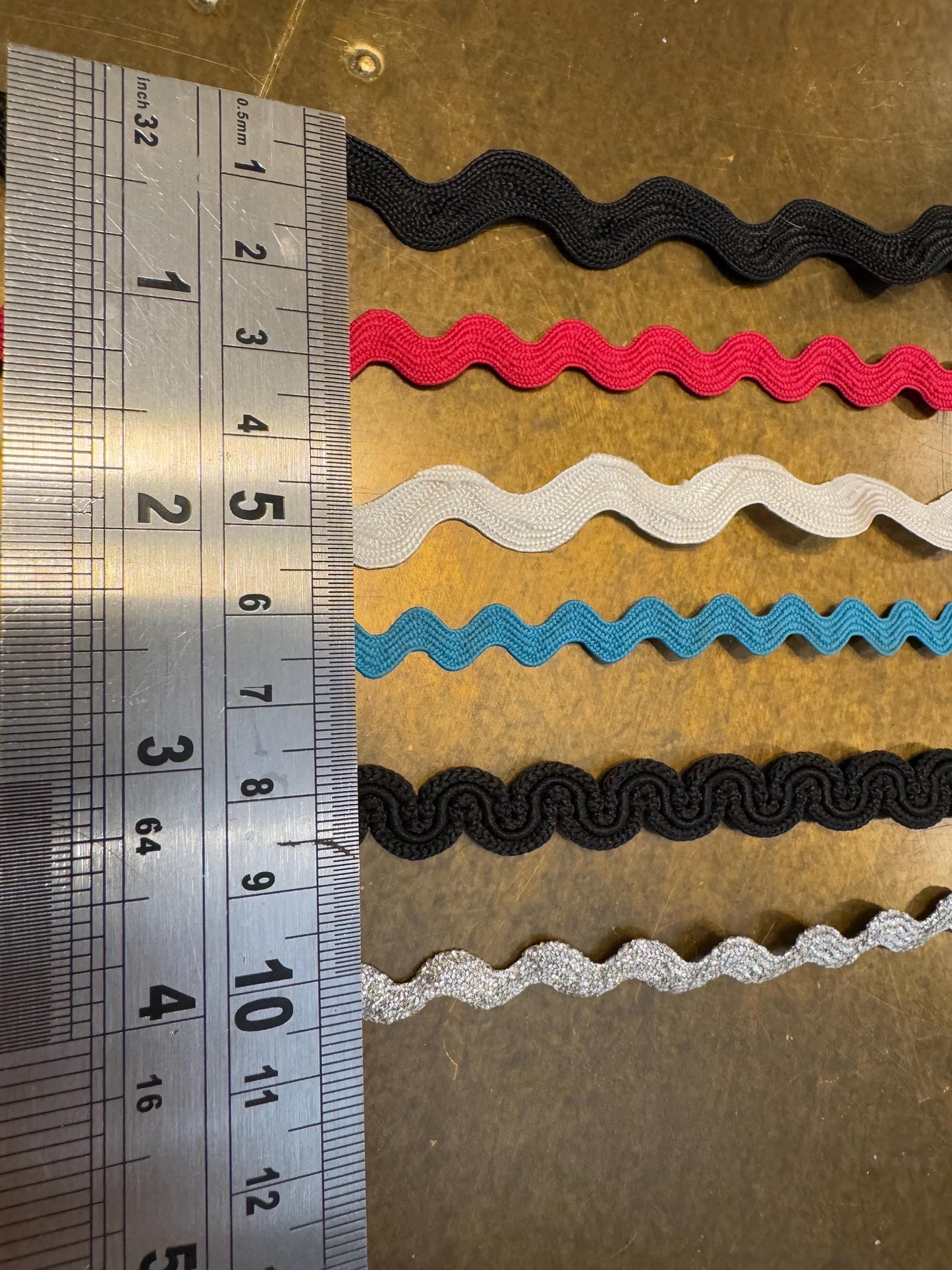 Ric Rac, Rik Rak Briading, Sewing Trim, Braid, Crafts, Cards, Clothing