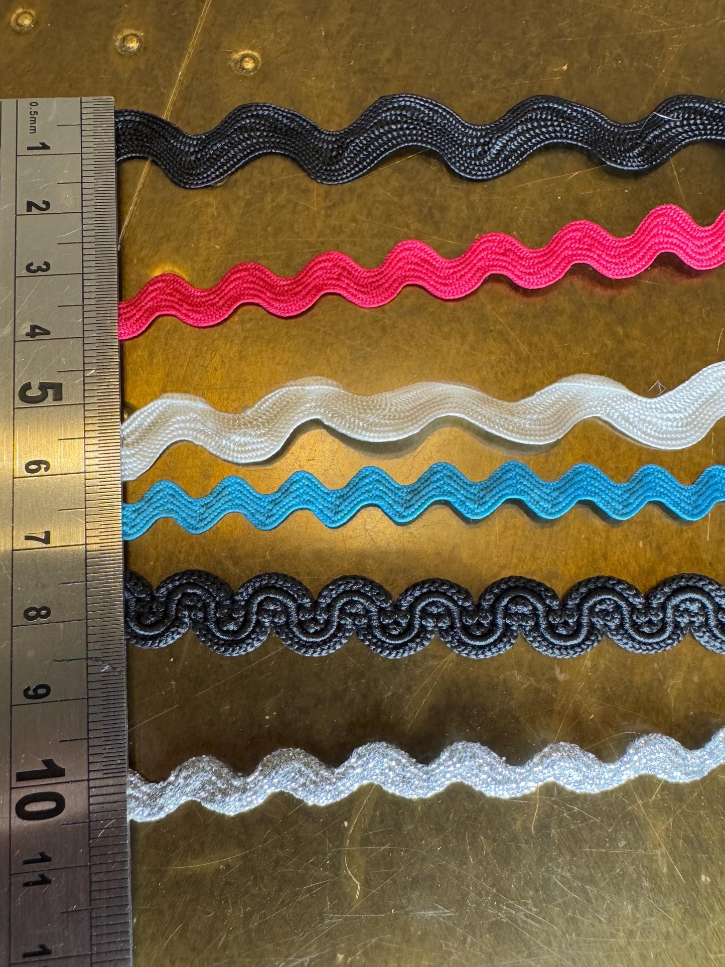 Ric Rac, Rik Rak Briading, Sewing Trim, Braid, Crafts, Cards, Clothing