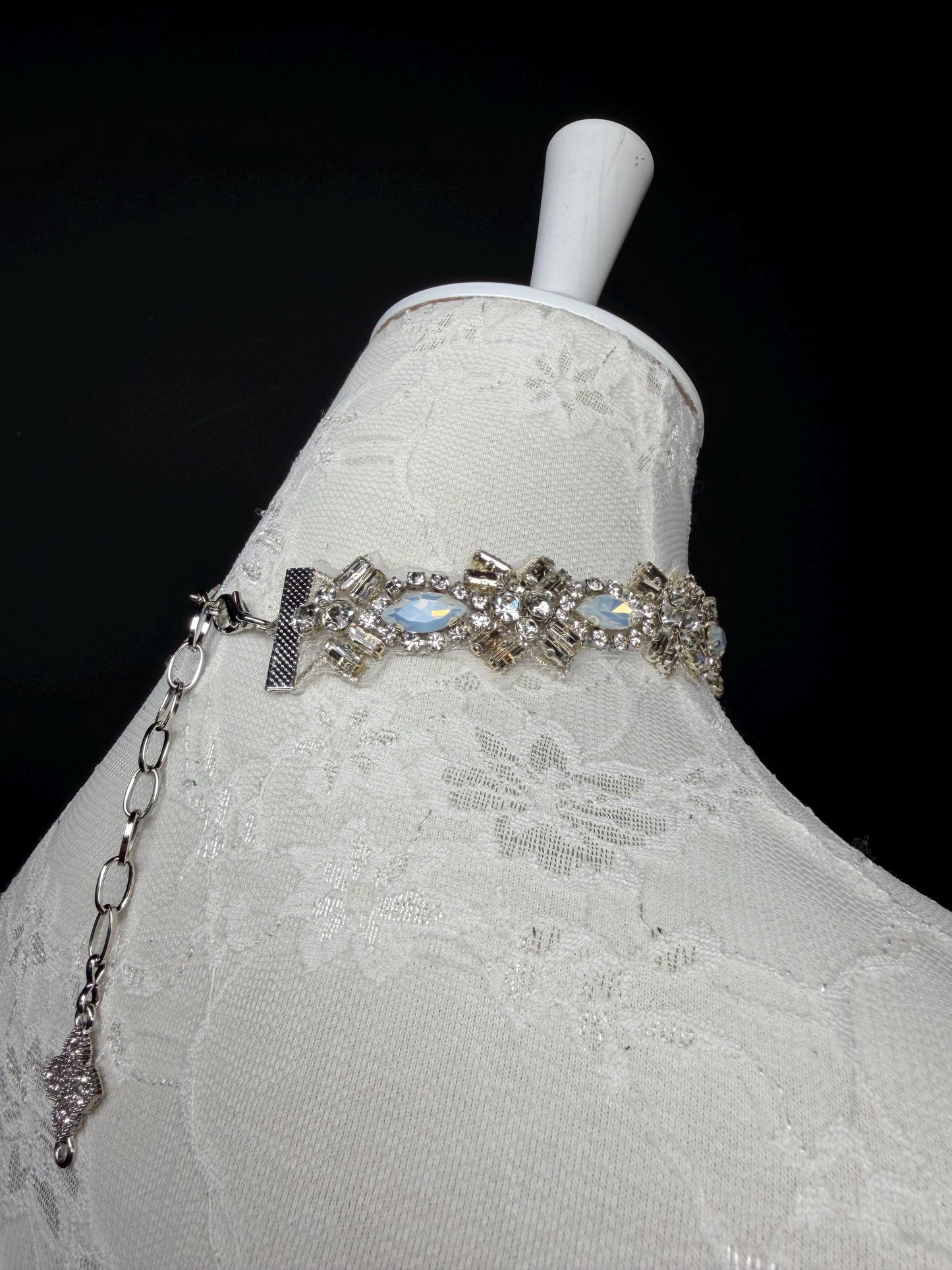 Pearl Jewel Choker: Handmade Elegant Bridal Necklace, Diamante, Jewels, Silver