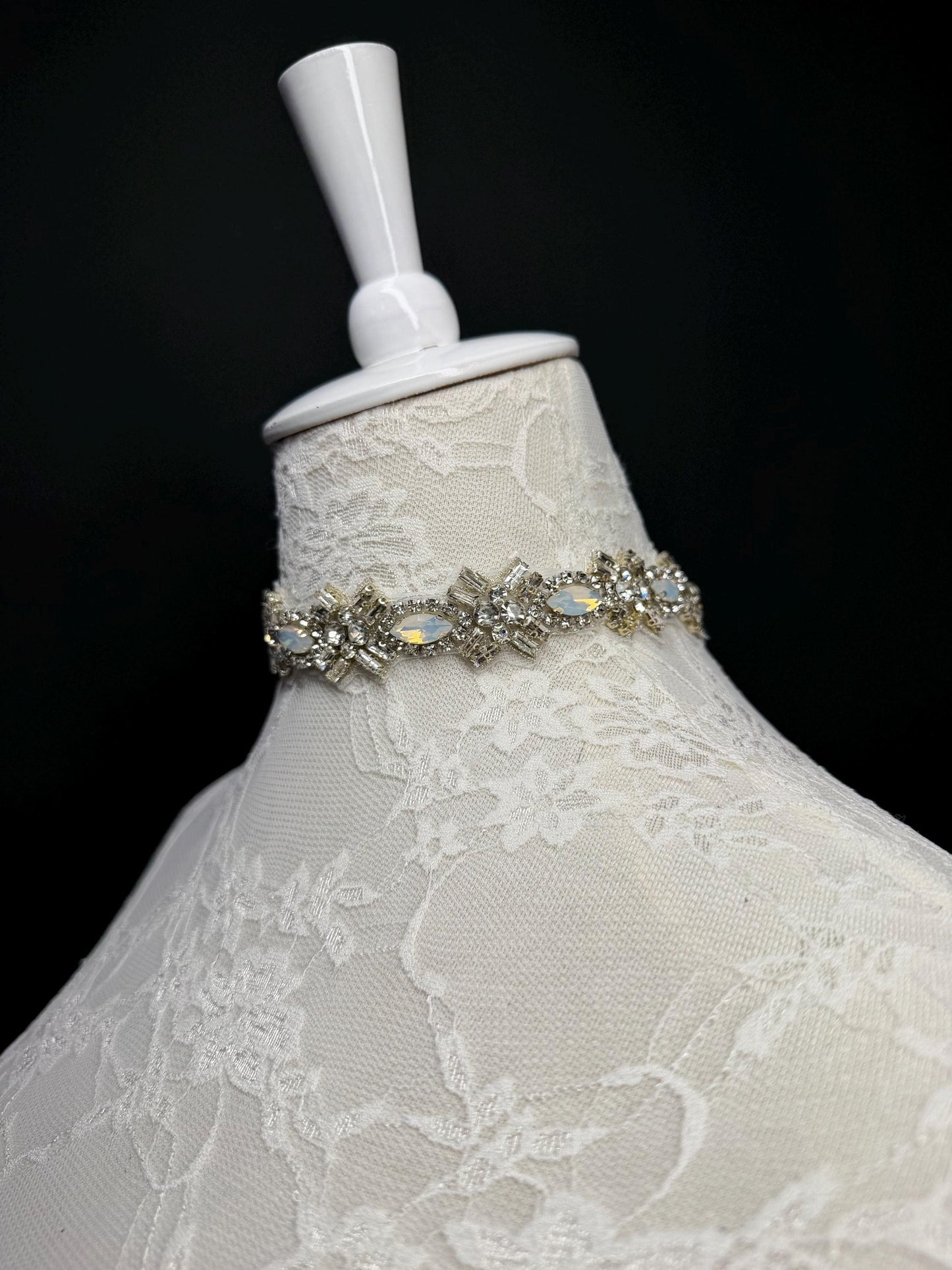 Pearl Jewel Choker: Handmade Elegant Bridal Necklace, Diamante, Jewels, Silver
