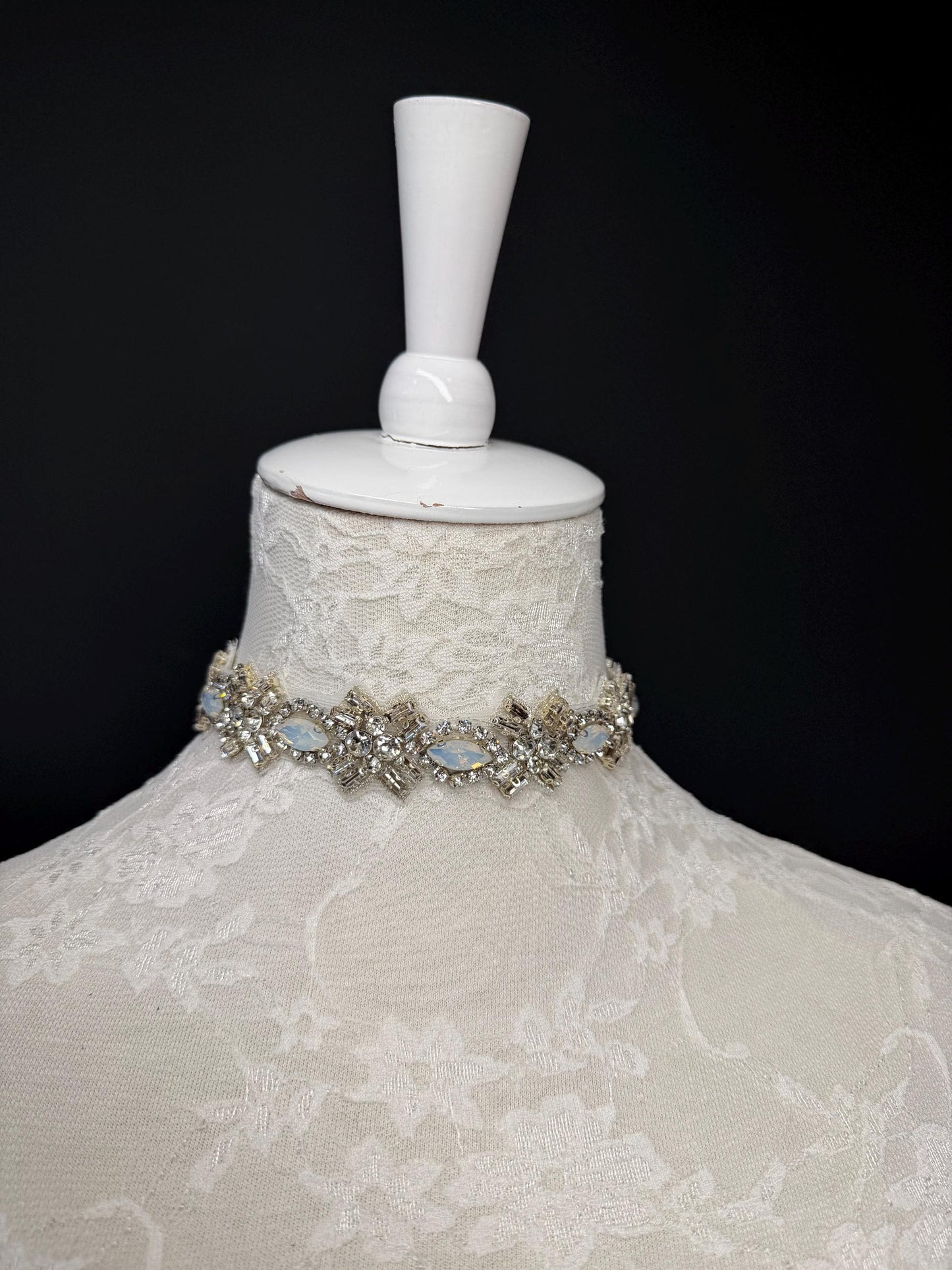 Pearl Jewel Choker: Handmade Elegant Bridal Necklace, Diamante, Jewels, Silver