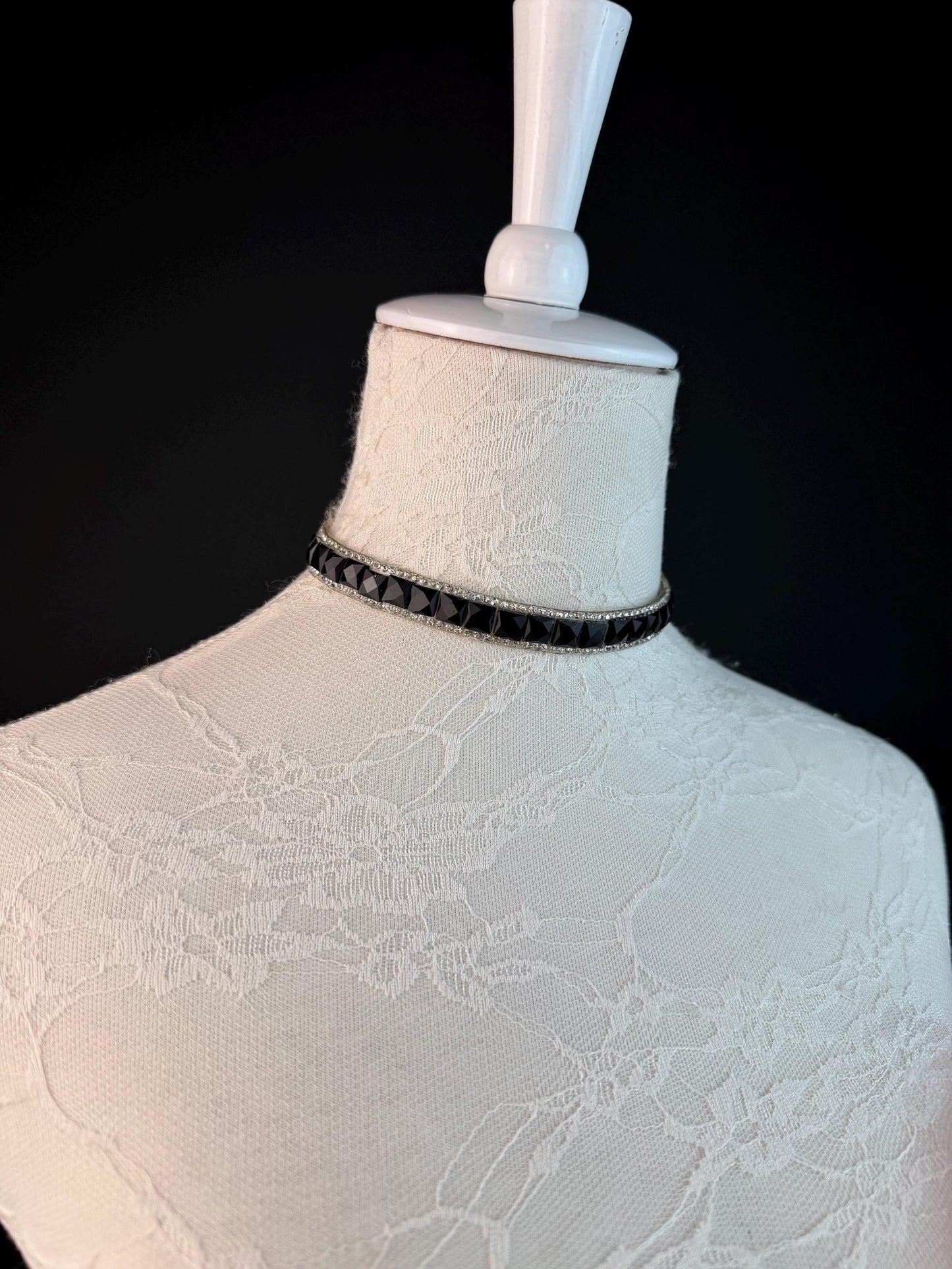 Jewel Choker: Handmade Elegant Necklace, Diamante, Jewels, Silver, Black
