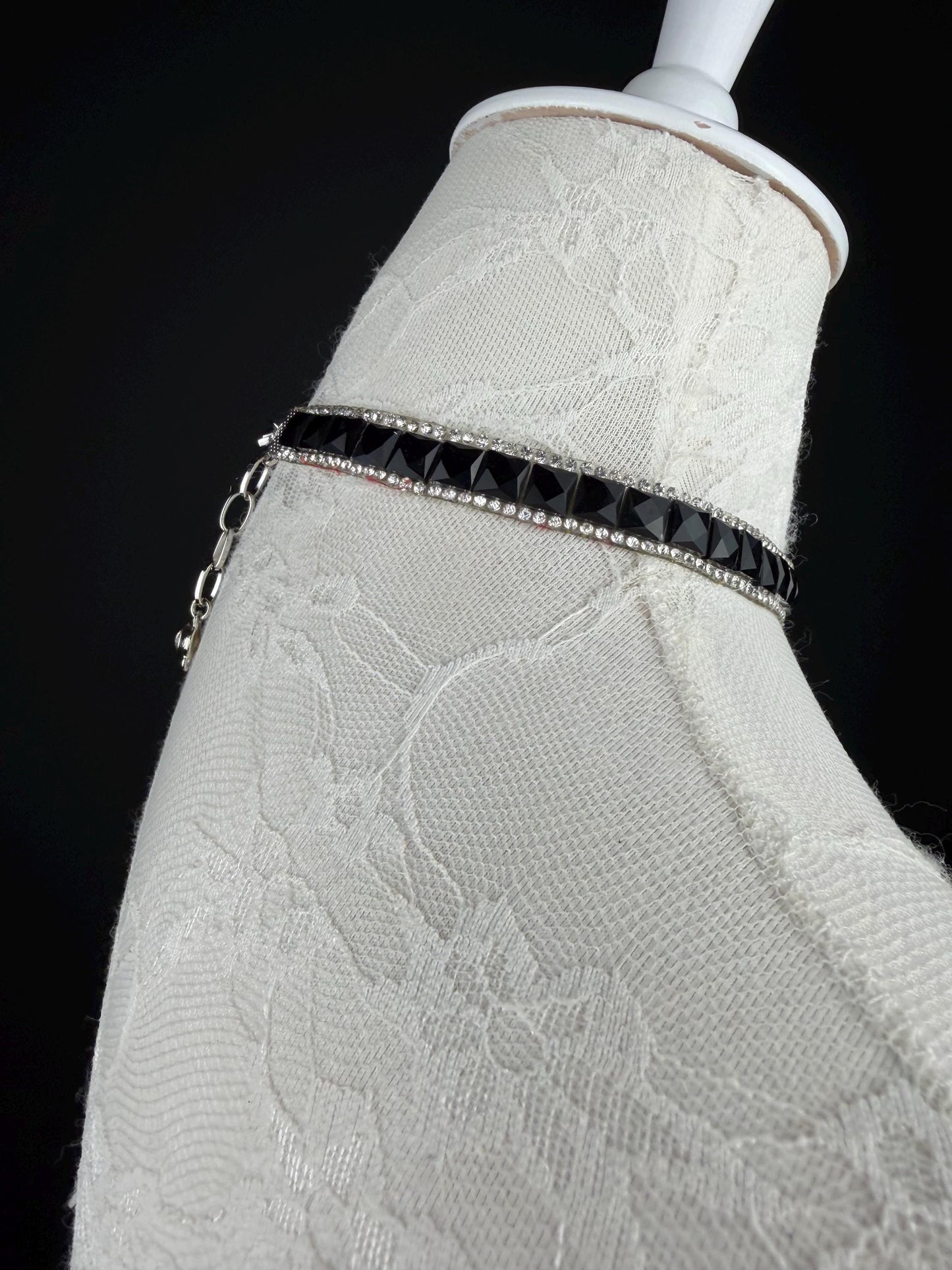Jewel Choker: Handmade Elegant Necklace, Diamante, Jewels, Silver, Black