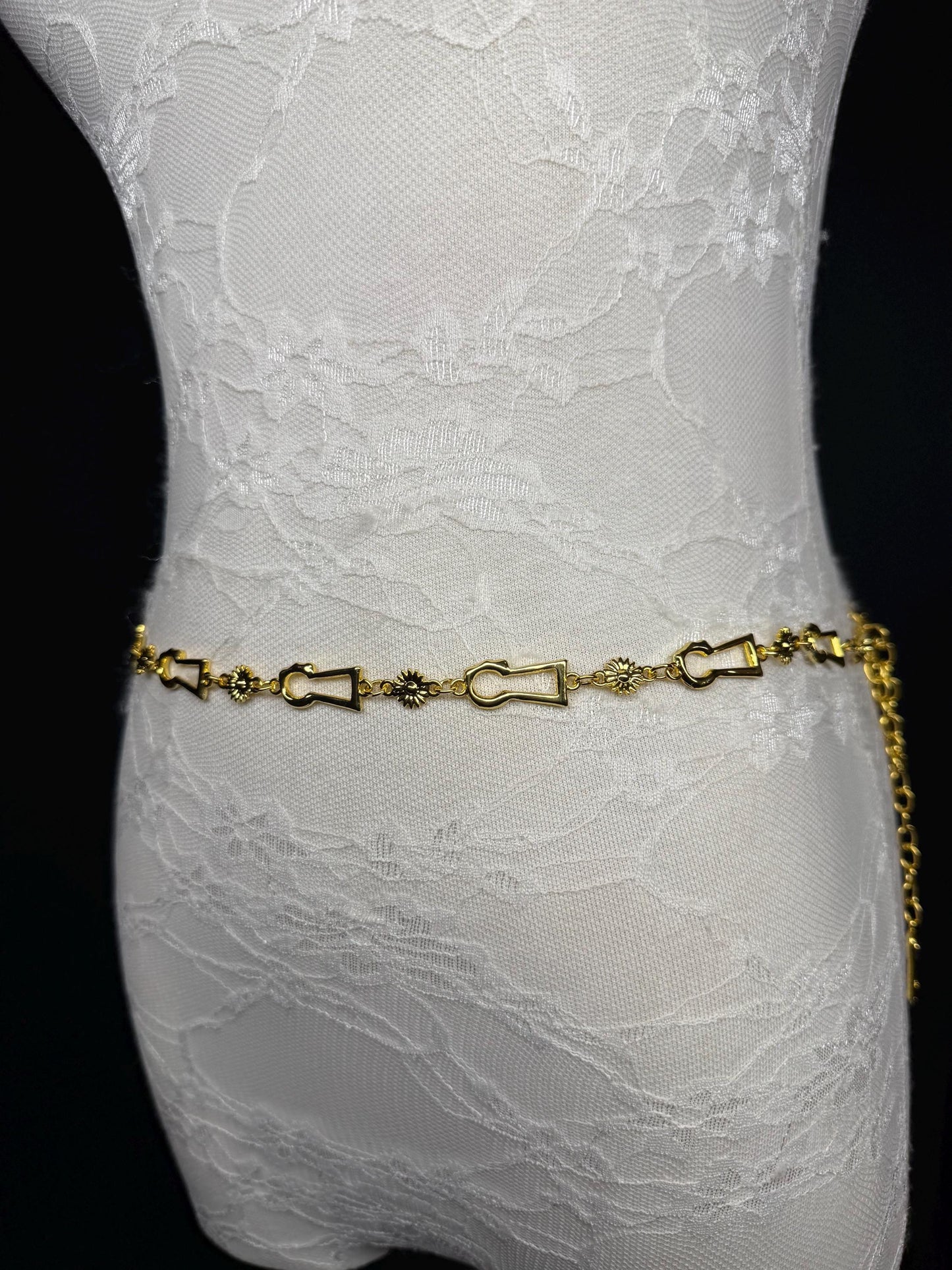 X-long Key Lock Design Belt, Metal Belt, Teen Sizes, Size 18”-60”, Fan Design, Fan Collection, Gold, Metal belt, Fashion Accessory