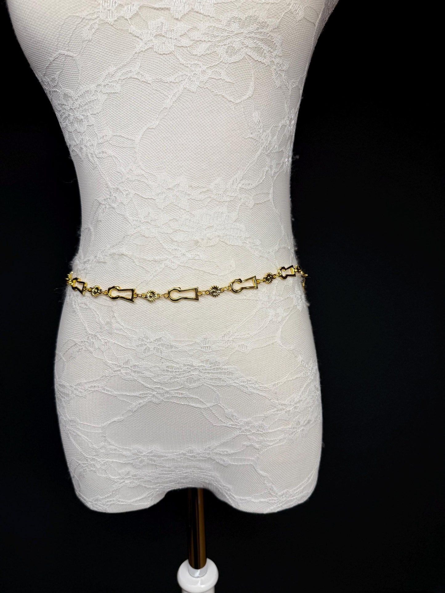 X-long Key Lock Design Belt, Metal Belt, Teen Sizes, Size 18”-60”, Fan Design, Fan Collection, Gold, Metal belt, Fashion Accessory