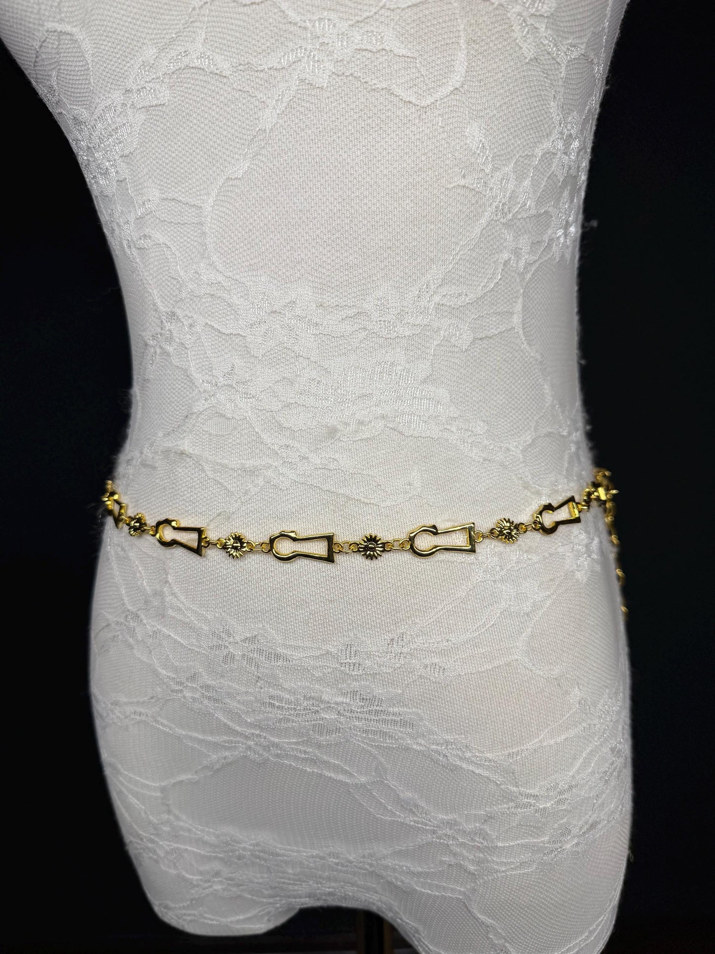 X-long Key Lock Design Belt, Metal Belt, Teen Sizes, Size 18”-60”, Fan Design, Fan Collection, Gold, Metal belt, Fashion Accessory