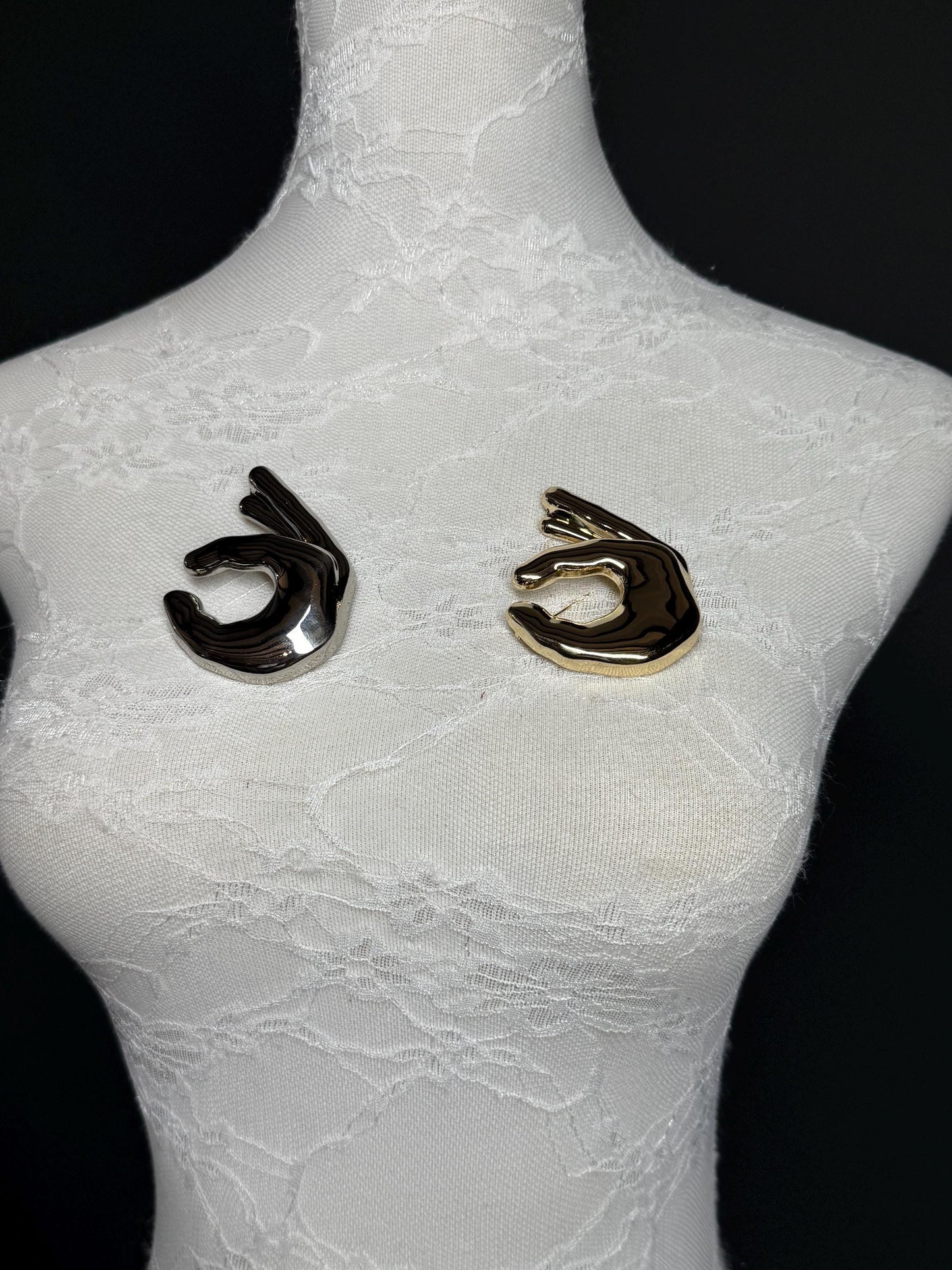 3” Brooch, Solid Metal Hand Brooch, Fashionable Brooch, Unique, 7cm x 5.5cm Brooch, Pin on Brooch, Brooch, High Quality Metal, Silver, Gold