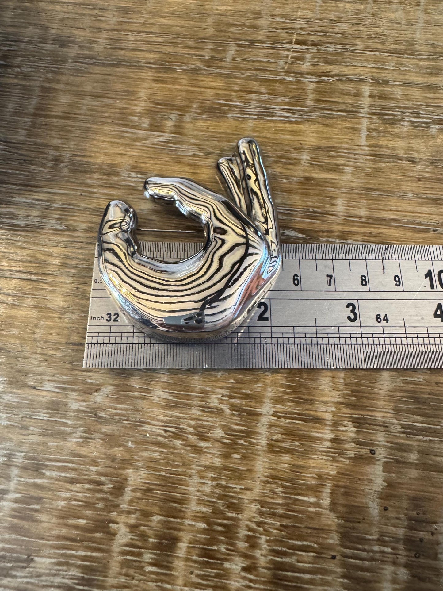 3” Brooch, Solid Metal Hand Brooch, Fashionable Brooch, Unique, 7cm x 5.5cm Brooch, Pin on Brooch, Brooch, High Quality Metal, Silver, Gold