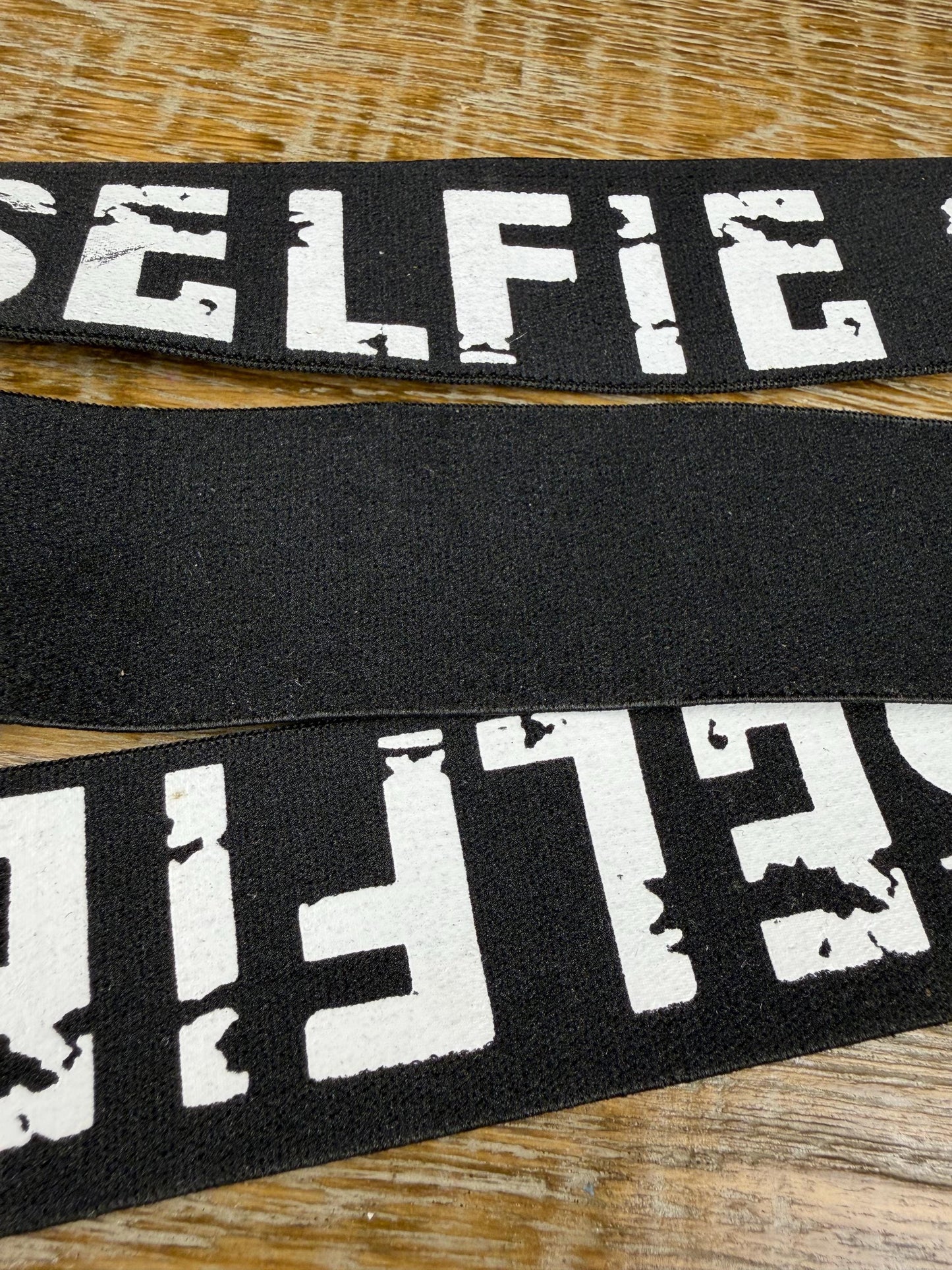 Selfie Elastic, Woven Elastic, Black, White Print Grip Elastic - 1/2" Non-Slip B