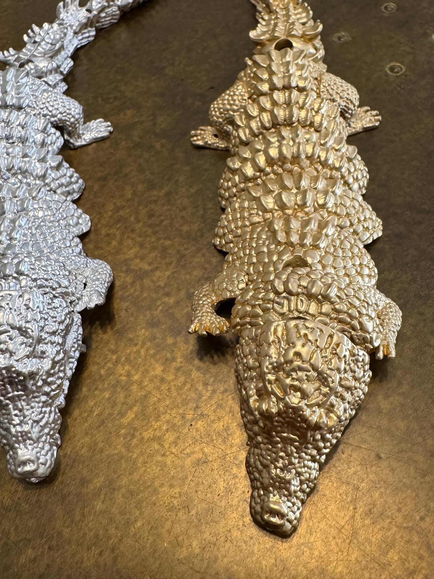 Crocodile Brooch, Stunning, Elegance, Gift, Brooch, Pin on Brooch, Matt Gold, Matt Silver, Cake Decoration, Shouder Brooch, Bags, Dresses