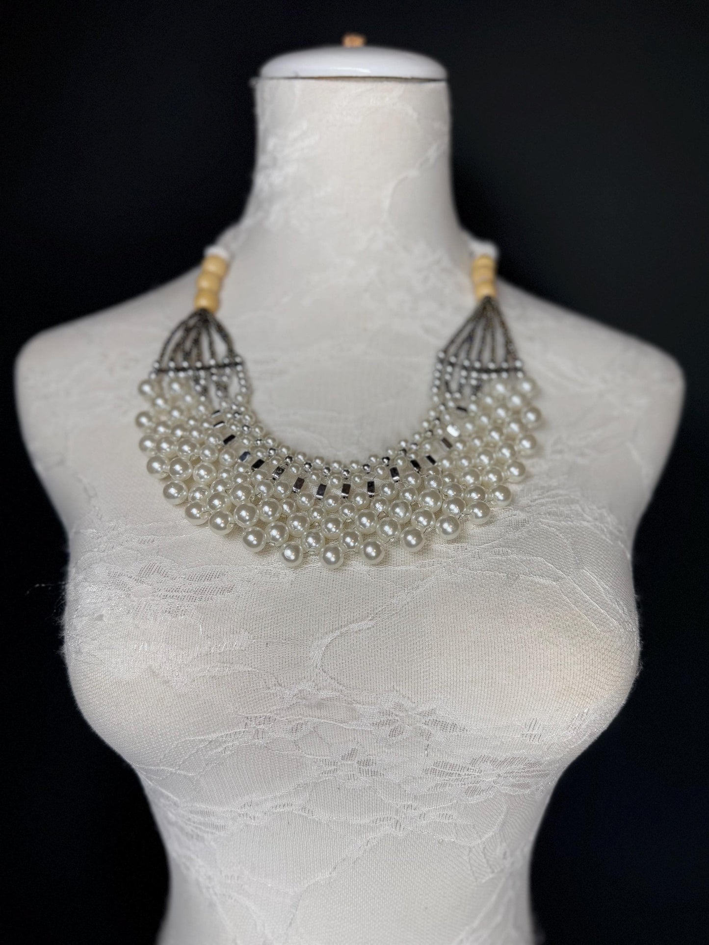Pearl Necklace, body jewellery, bridal, Wedding, Pearls, FAN Design, Elegant, Holiday Necklace, Swimwear, Beach Wear, Resort