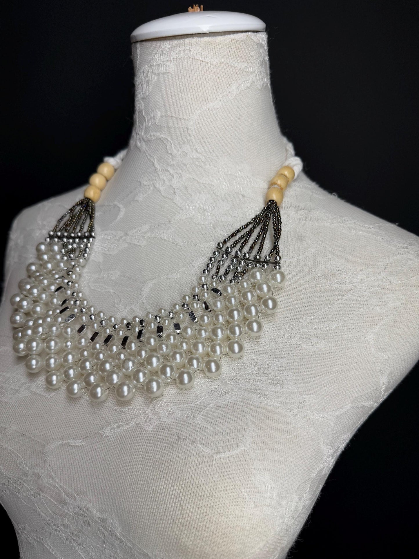 Pearl Necklace, body jewellery, bridal, Wedding, Pearls, FAN Design, Elegant, Holiday Necklace, Swimwear, Beach Wear, Resort