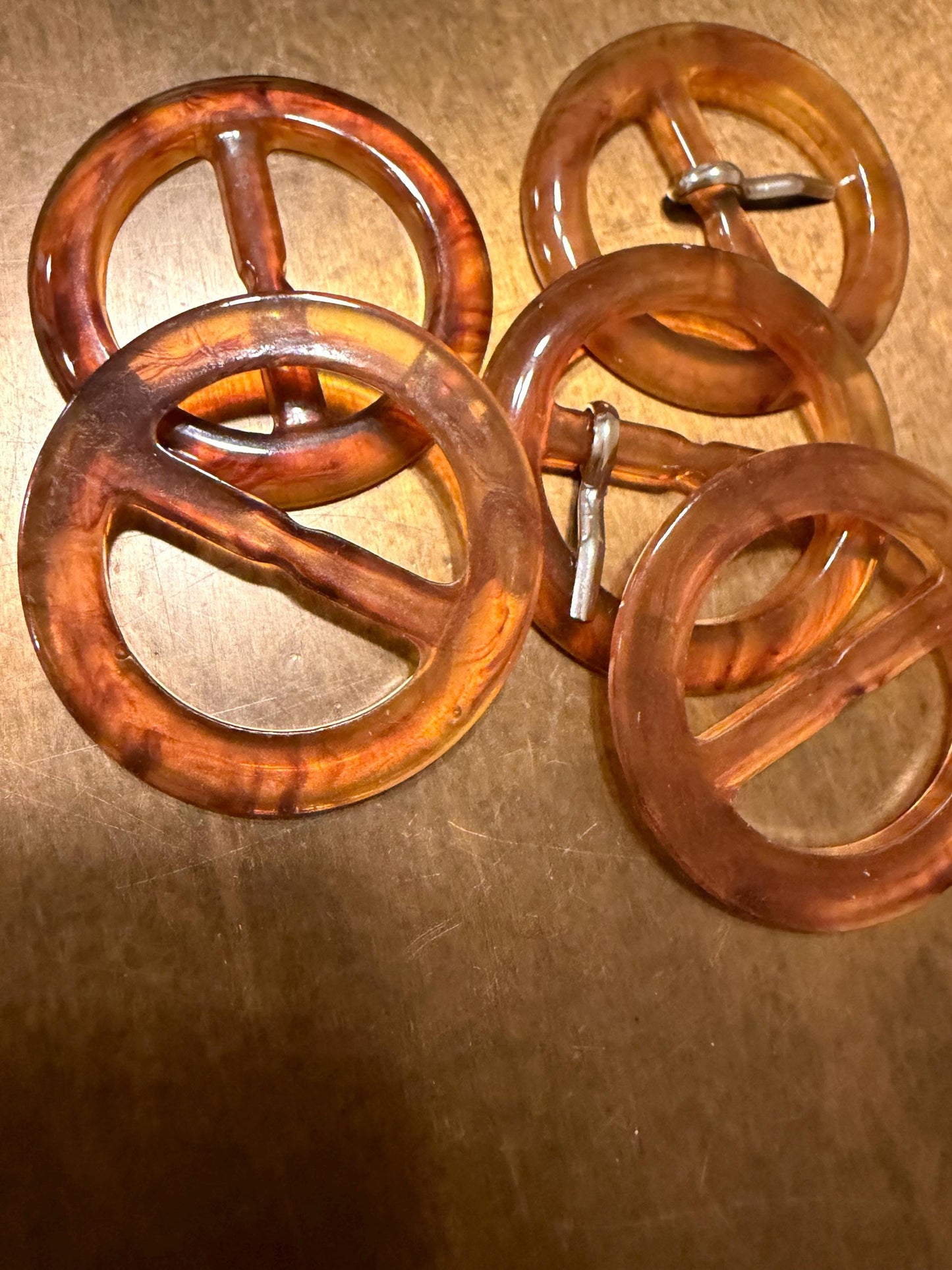Tortoiseshell Buckle, Round Slider, 4cm Outer Diameter