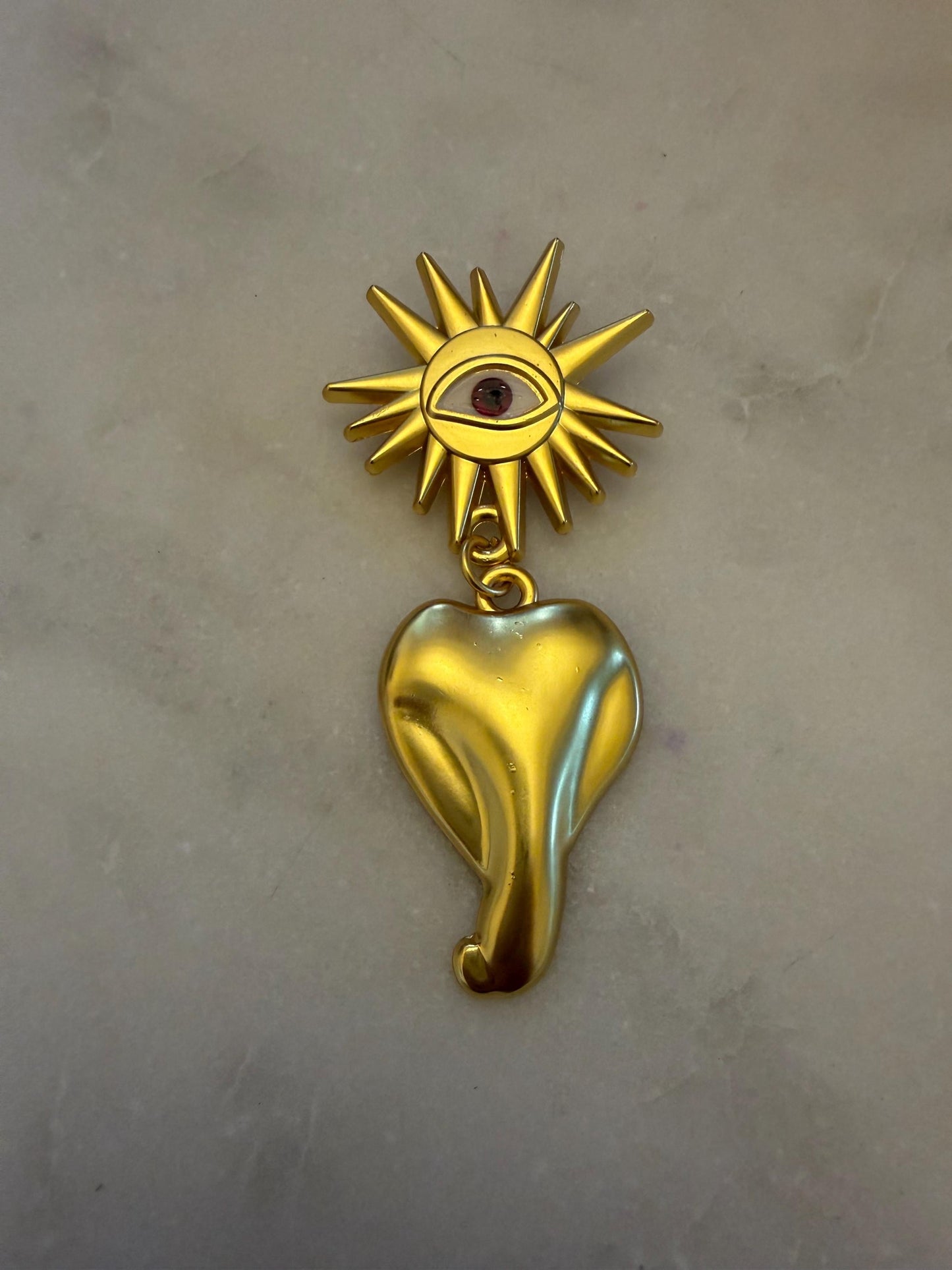 Brooch, Eye Brooch, Pin on Gold, 8.5cm x 4cm