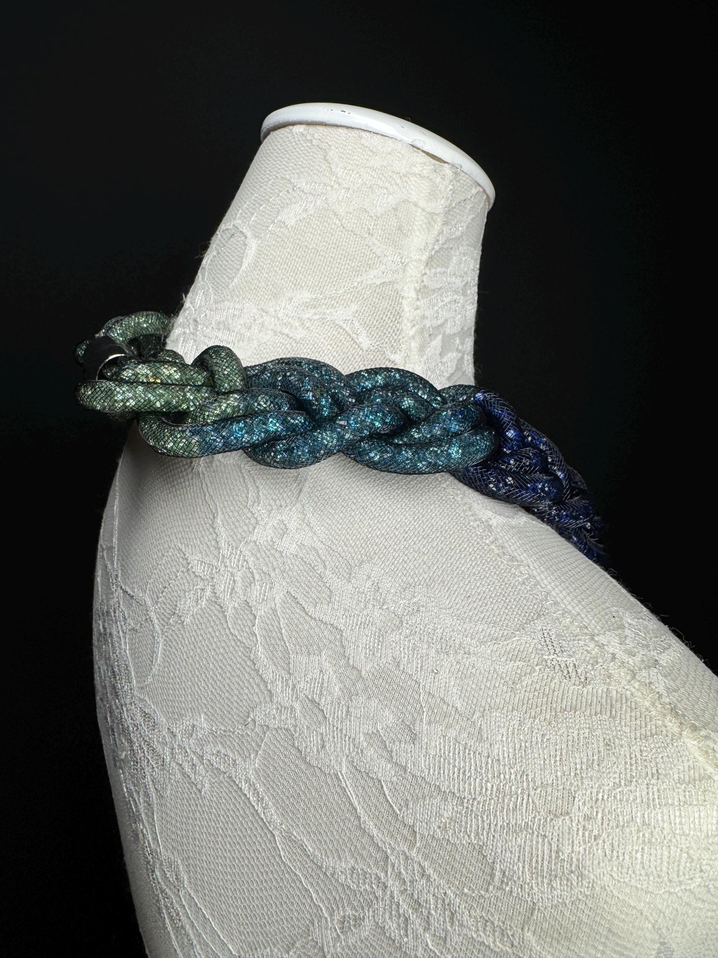 Stunning Elegant Necklace, Fashionable Necklace, Gift, Festival, Holiday, Elegant Necklace, FAN Accessory, Navy, Crystal Beads