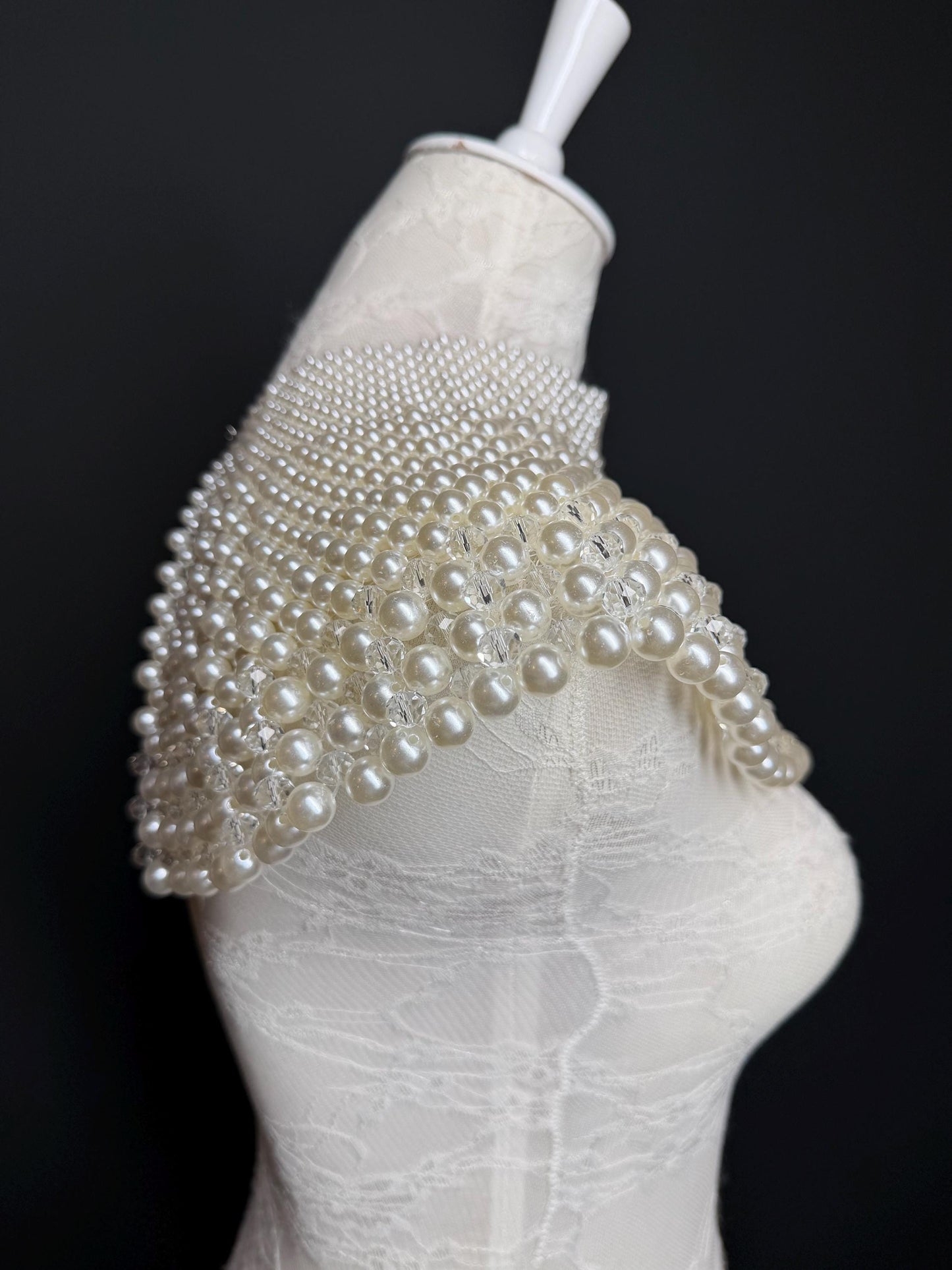 Vintage Style Pearl Shoulder Necklace, Elegant Statement Jewelry