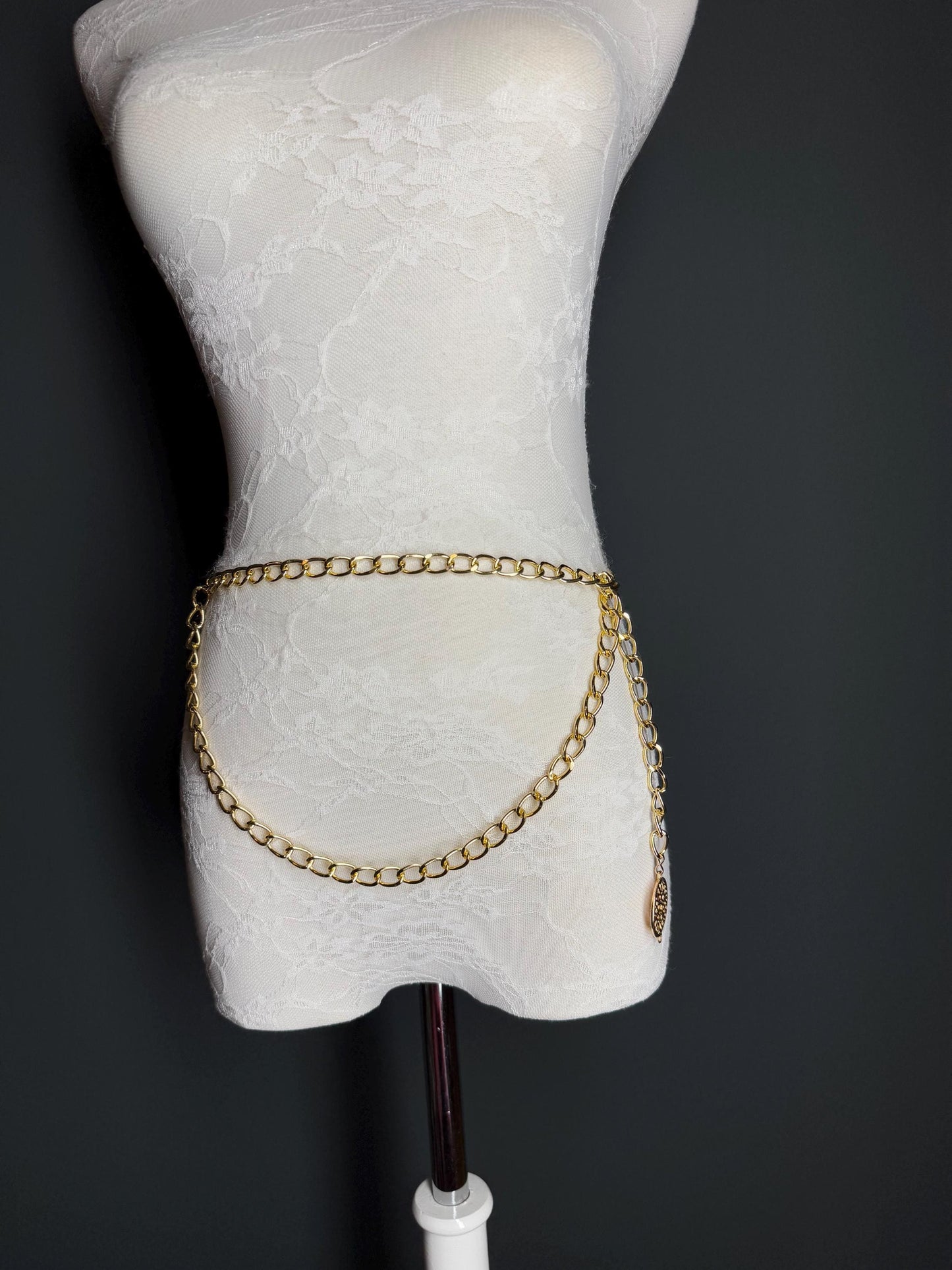 X-long Ring Belt, Metal Chain Belt, Teen Sizes, Size 18”-60”, Fan Design, Fan Collection, Gold, Metal belt, Fashion Accessory