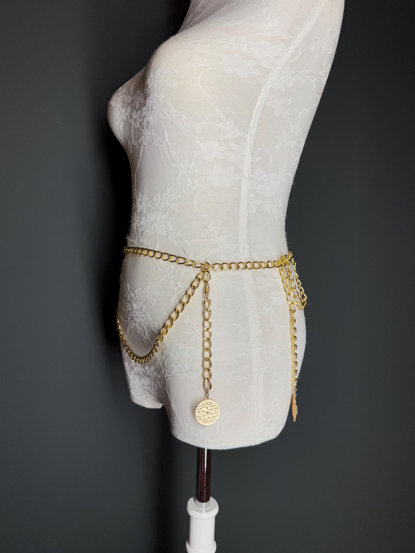 X-long Ring Belt, Metal Chain Belt, Teen Sizes, Size 18”-60”, Fan Design, Fan Collection, Gold, Metal belt, Fashion Accessory