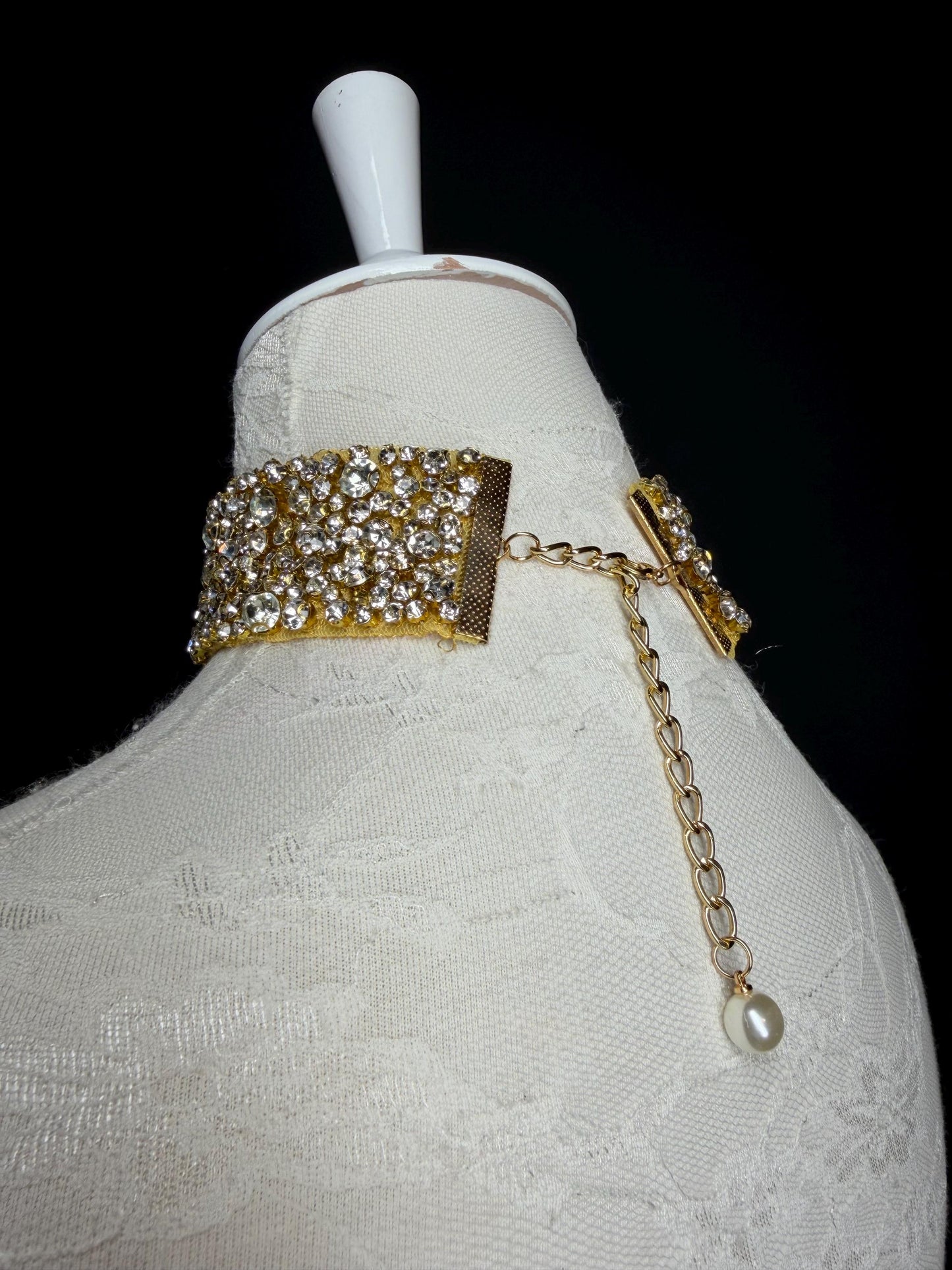 Jewel Rhinestone with Pearl Choker Handmade, Exclusive FAN Design