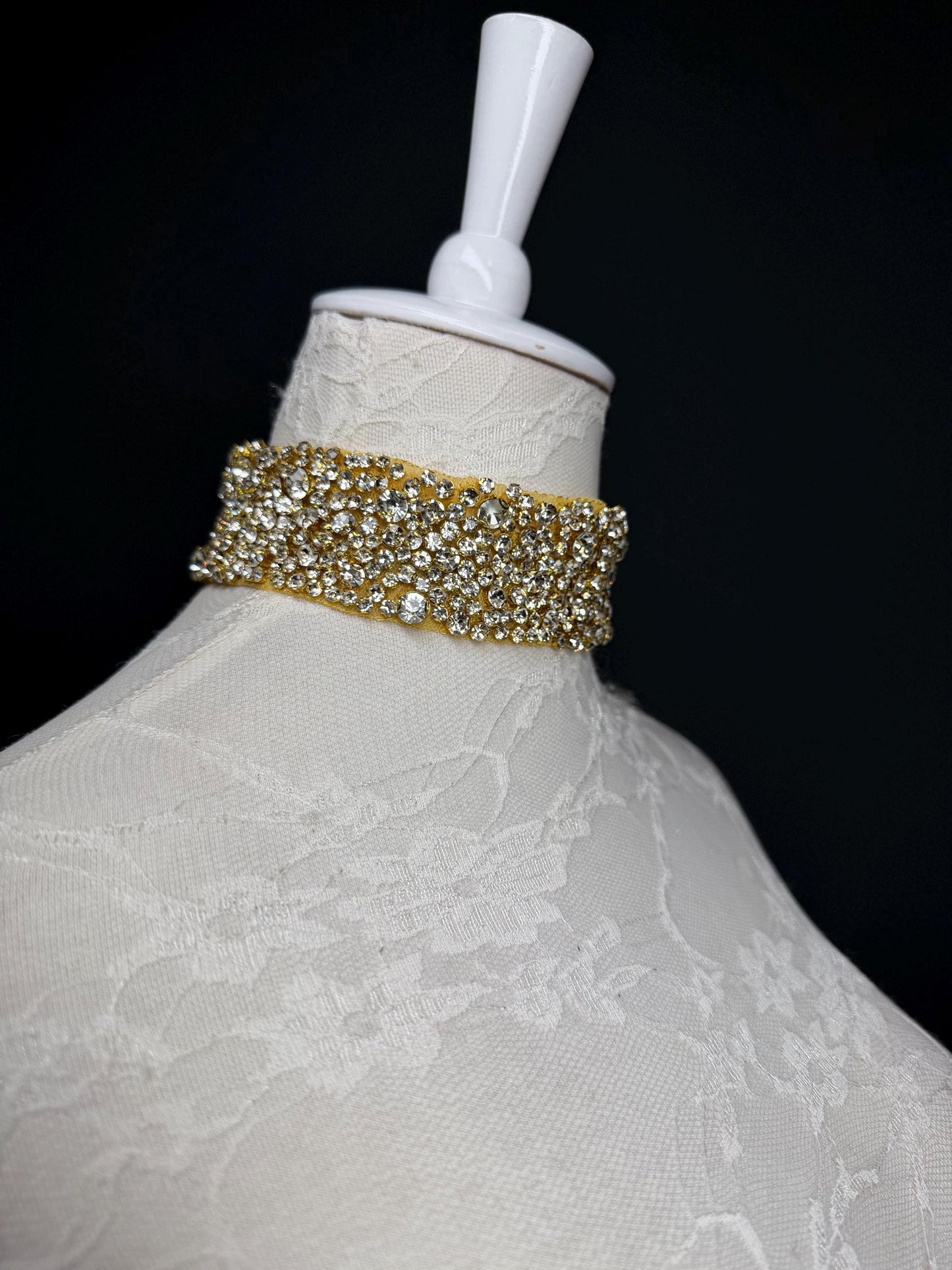 Jewel Rhinestone with Pearl Choker Handmade, Exclusive FAN Design