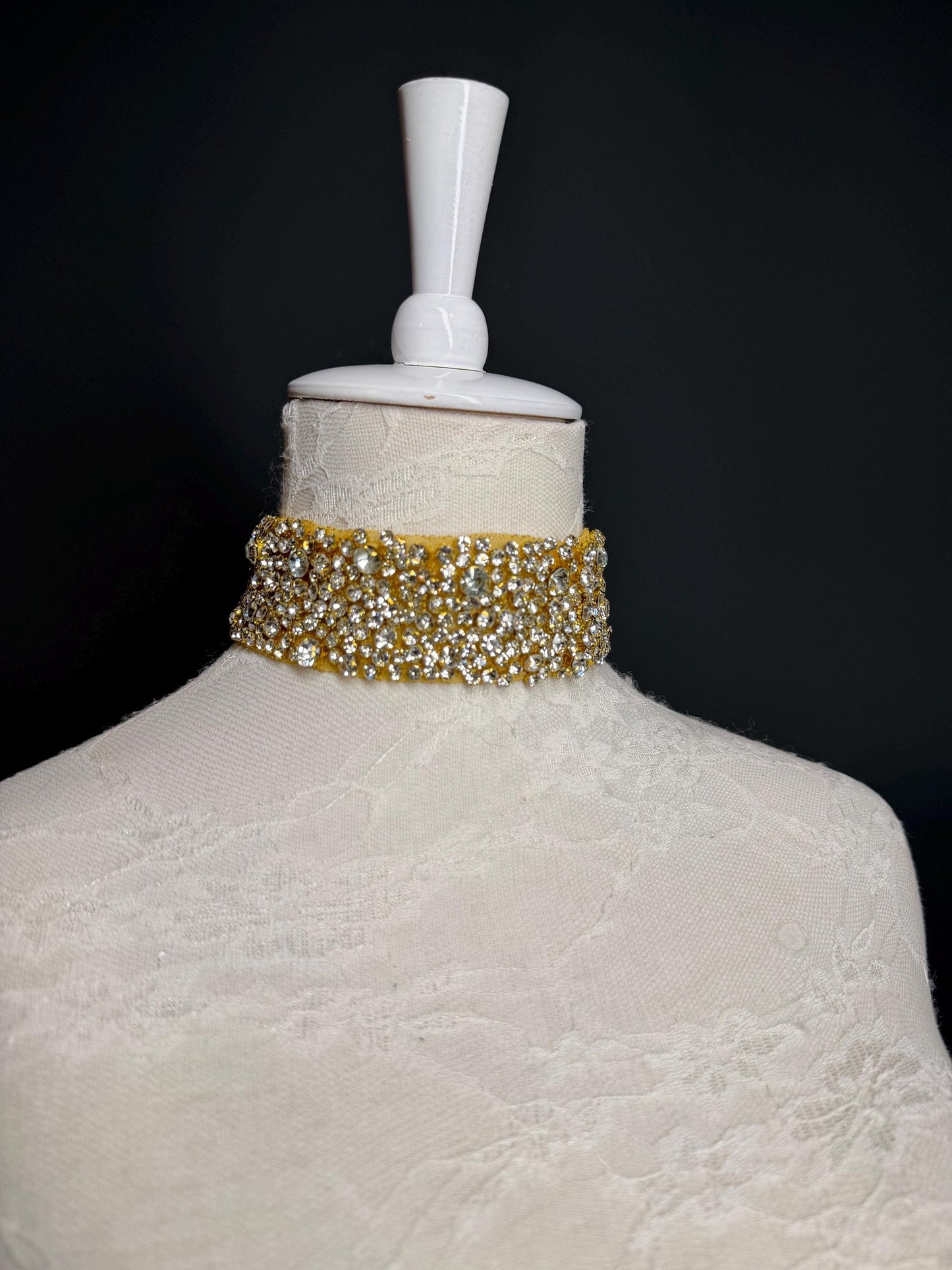 Jewel Rhinestone with Pearl Choker Handmade, Exclusive FAN Design