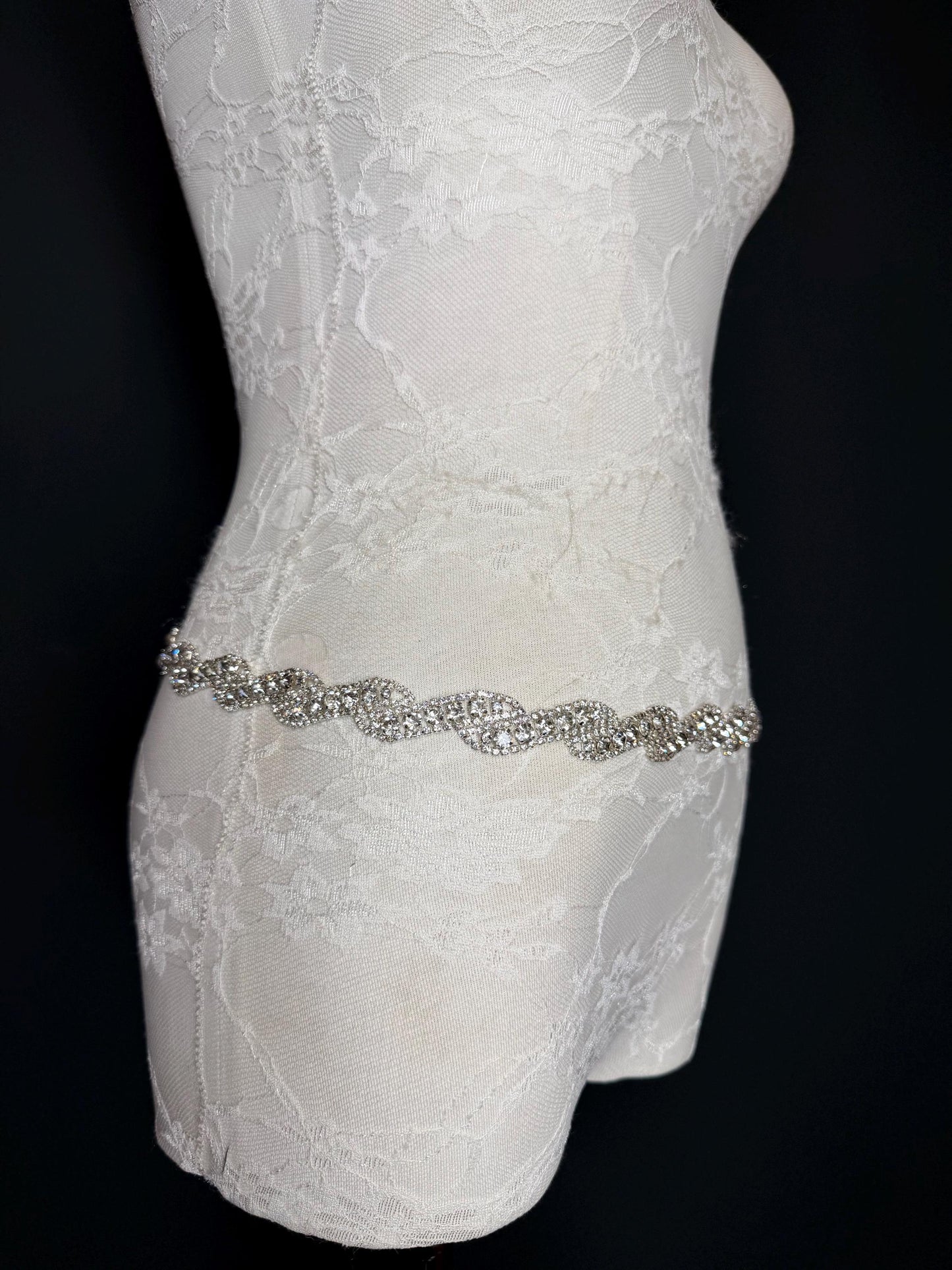 Rhinestone Jewel Belt, Metal Belt, Teen Sizes, Size 18”-60”, Fan Design, Fan Collection, Silver Metal belt, Fashion Accessory