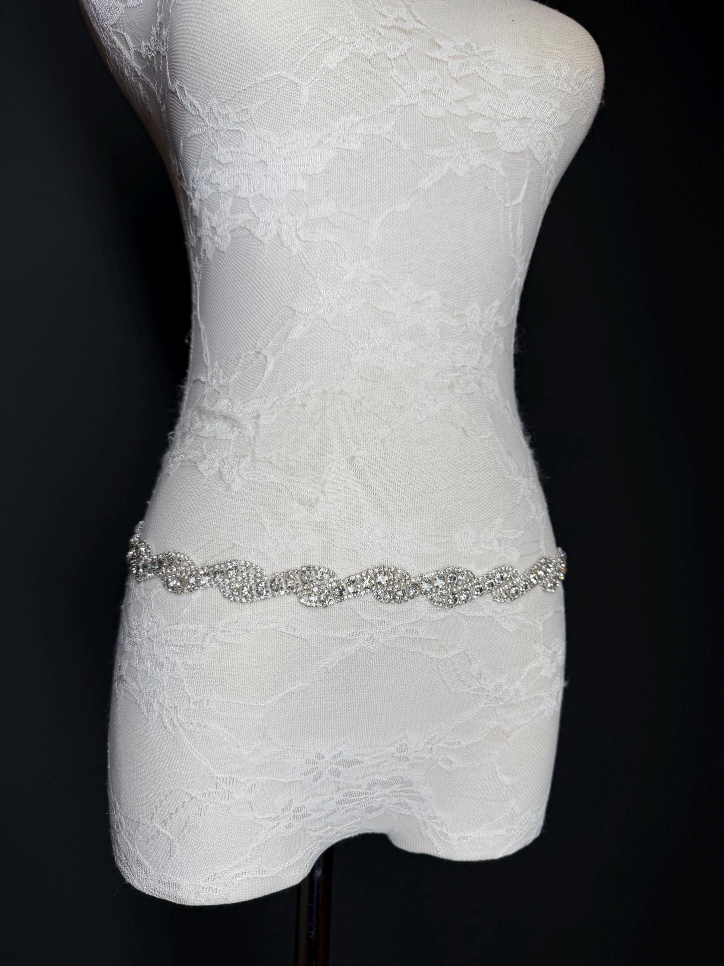 Rhinestone Jewel Belt, Metal Belt, Teen Sizes, Size 18”-60”, Fan Design, Fan Collection, Silver Metal belt, Fashion Accessory