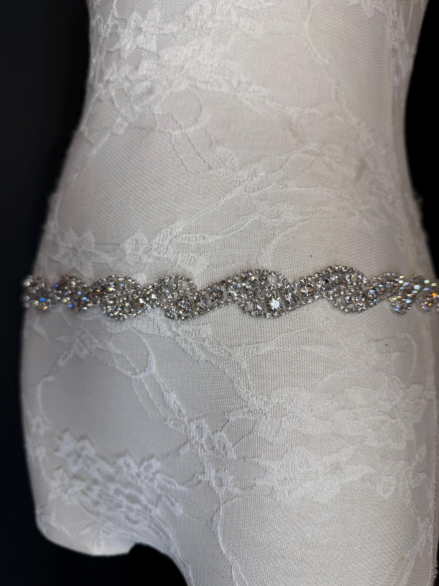 Rhinestone Jewel Belt, Metal Belt, Teen Sizes, Size 18”-60”, Fan Design, Fan Collection, Silver Metal belt, Fashion Accessory