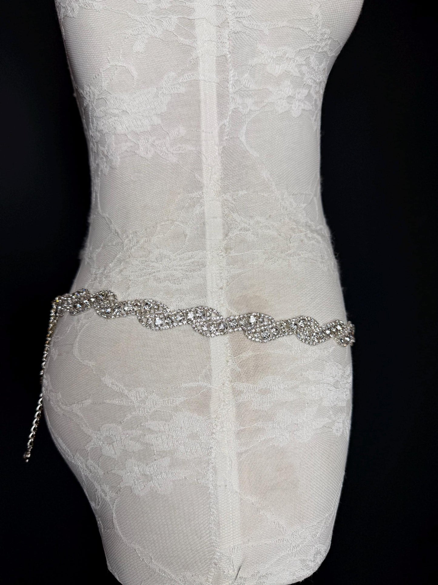 Rhinestone Jewel Belt, Metal Belt, Teen Sizes, Size 18”-60”, Fan Design, Fan Collection, Silver Metal belt, Fashion Accessory
