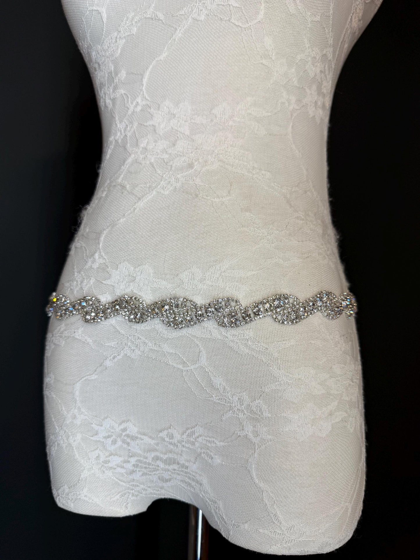 Rhinestone Jewel Belt, Metal Belt, Teen Sizes, Size 18”-60”, Fan Design, Fan Collection, Silver Metal belt, Fashion Accessory