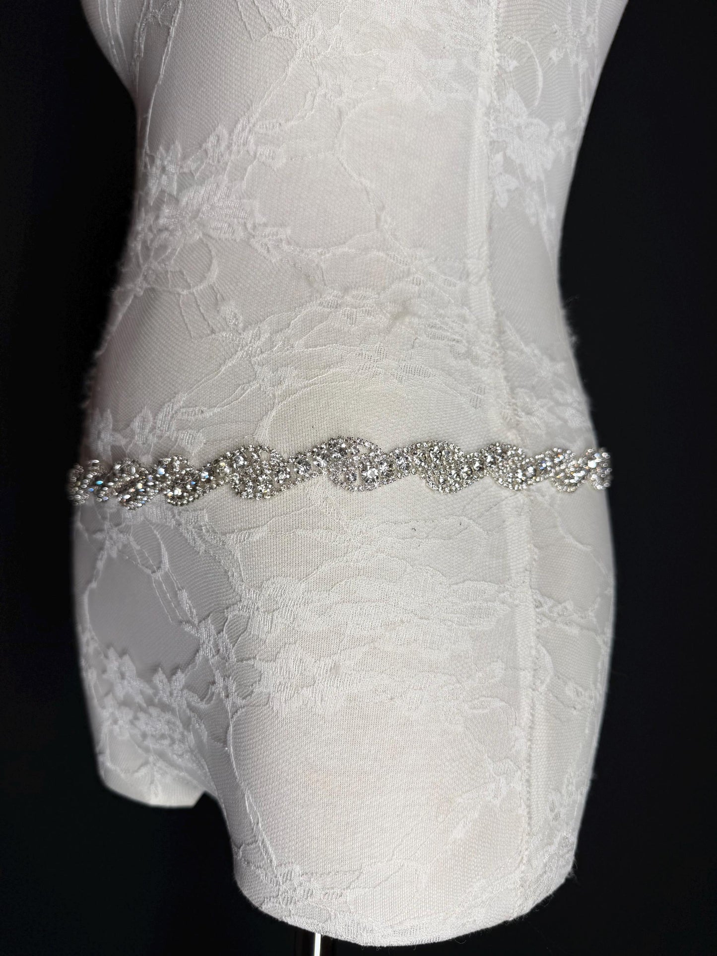 Rhinestone Jewel Belt, Metal Belt, Teen Sizes, Size 18”-60”, Fan Design, Fan Collection, Silver Metal belt, Fashion Accessory