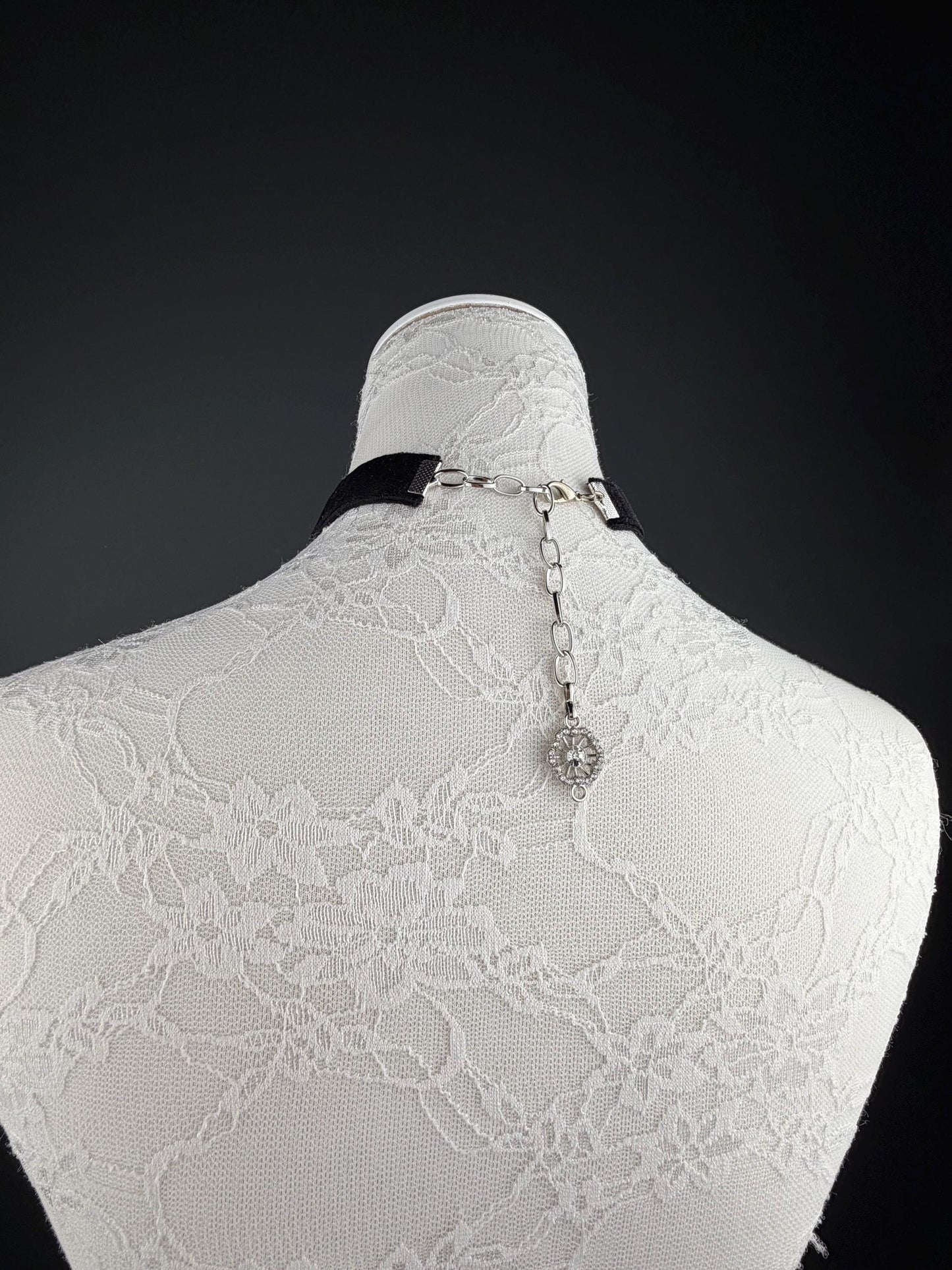 Jewel Choker: Handmade Elegant Necklace, Diamante, Jewels, Silver, Black