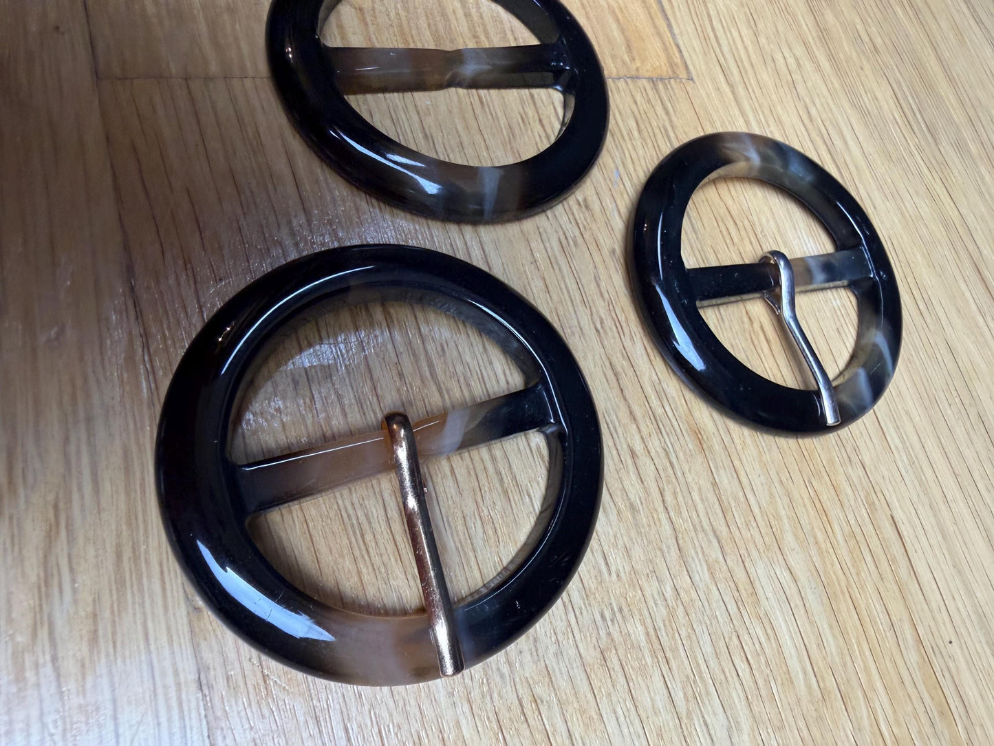 Buckle, Mock Horn Marble effect Buckle, 5.7cm / 4cm inner