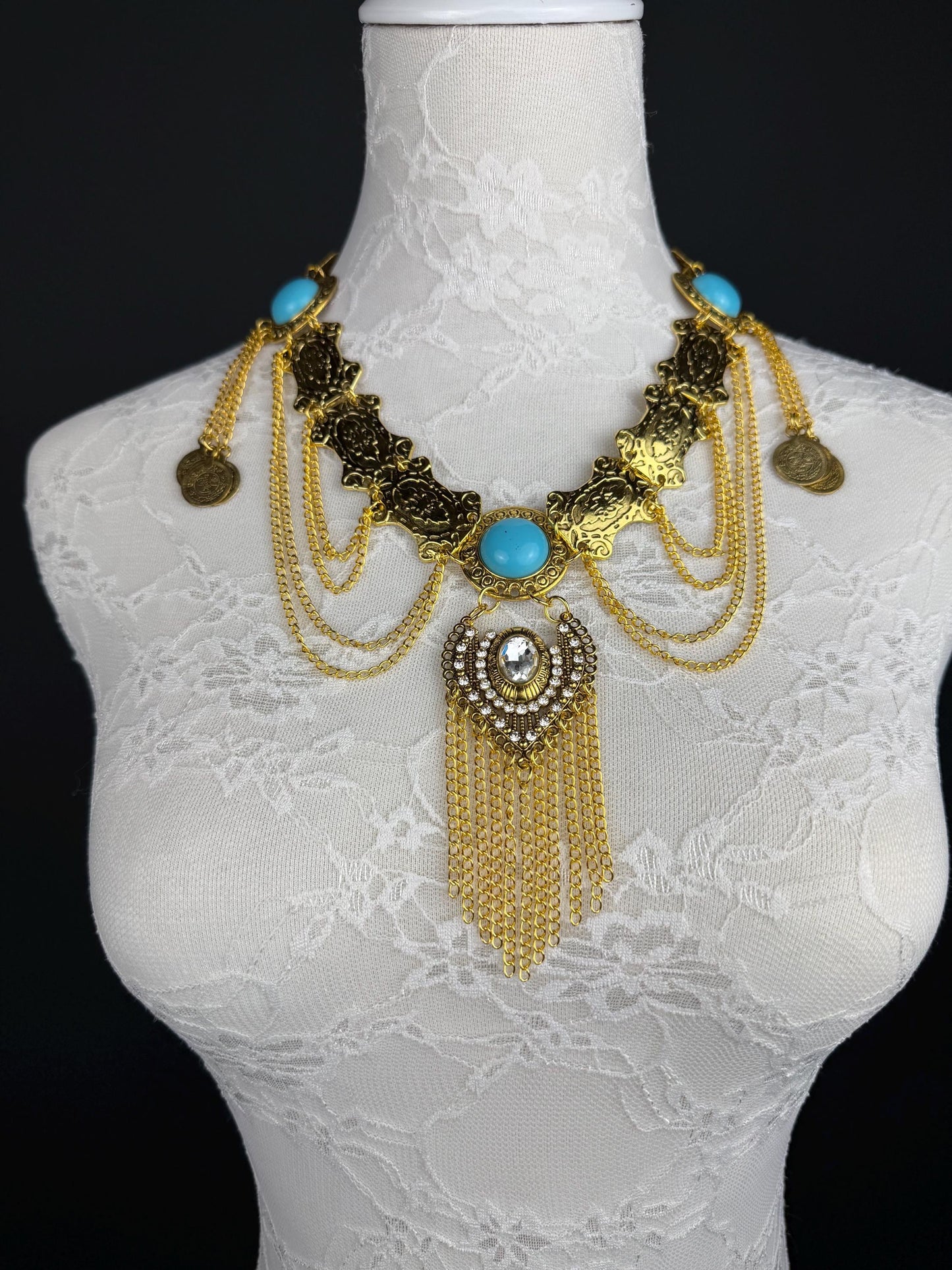 Necklace, Vintage Style, Antique Gold, Blue stone necklace