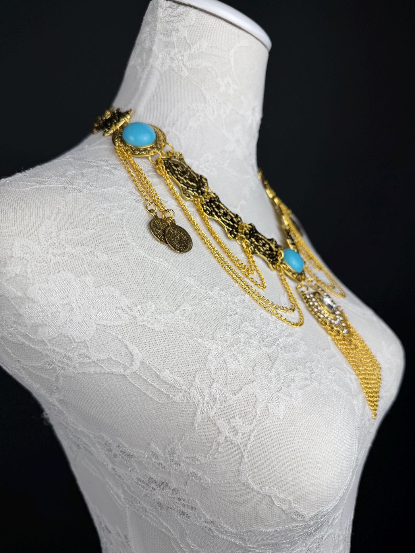 Necklace, Vintage Style, Antique Gold, Blue stone necklace