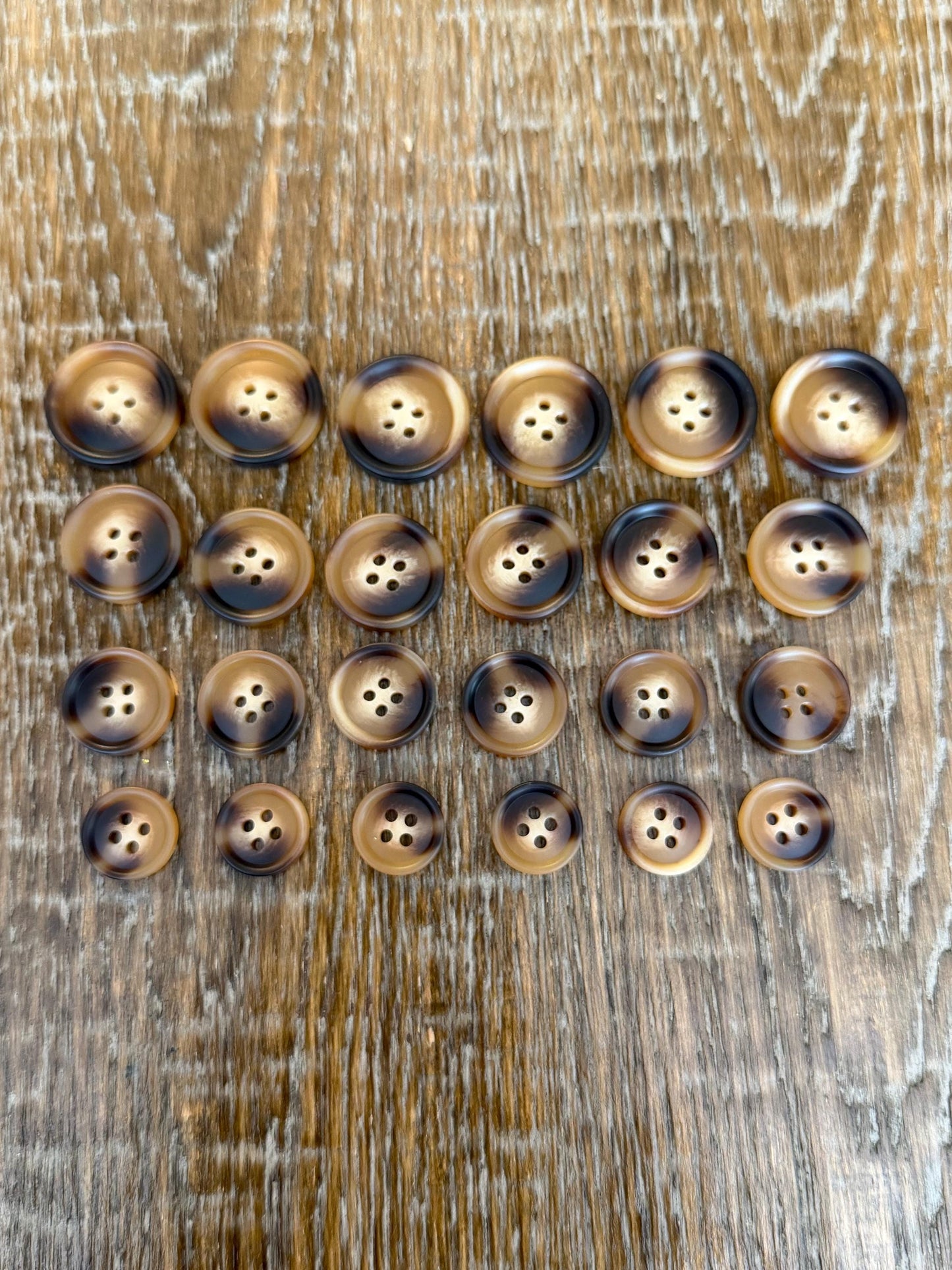 6 pcs Buttons, Polyester Mock Horn Design Buttons, 4 Sizes
