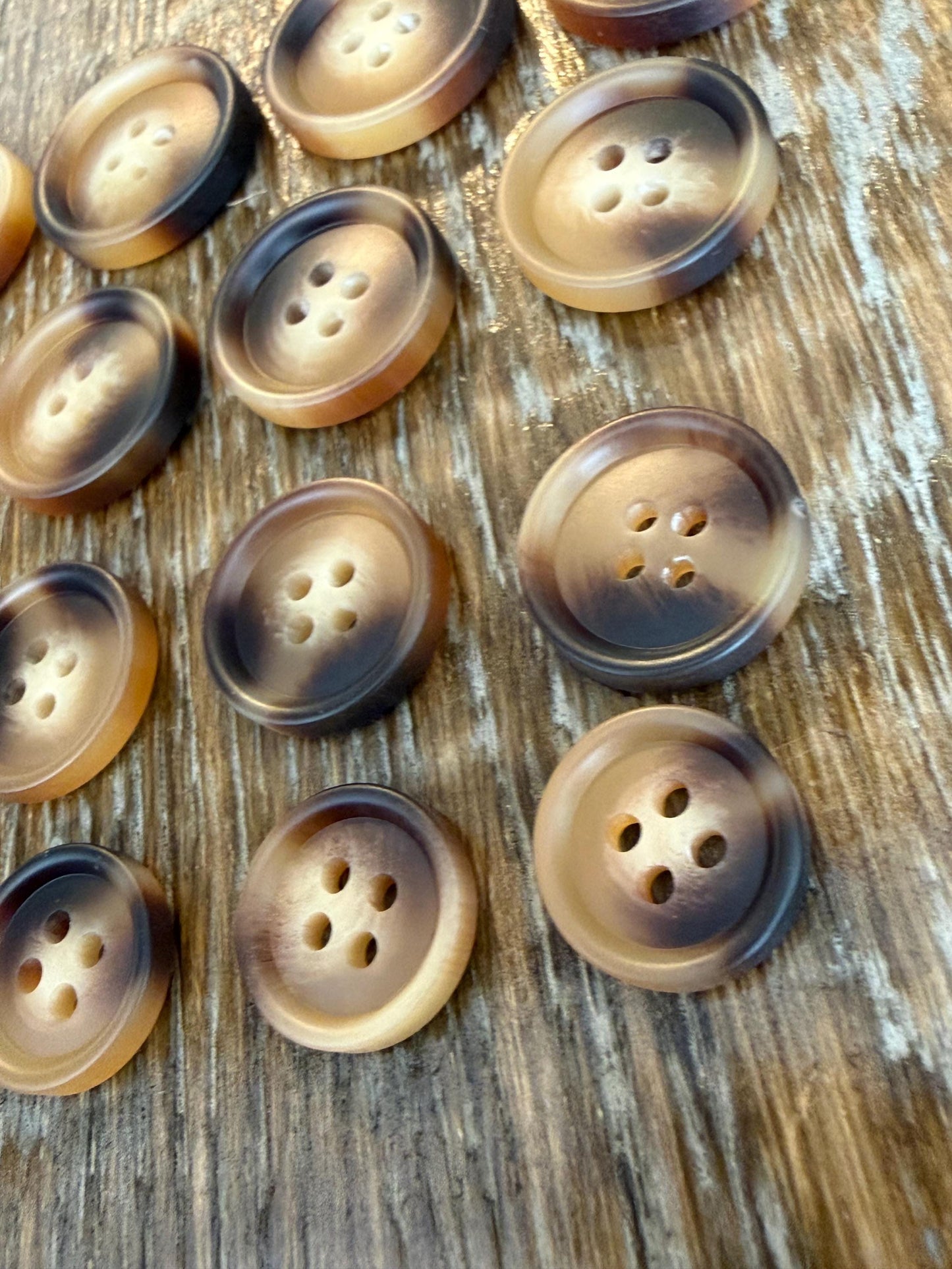 6 pcs Buttons, Polyester Mock Horn Design Buttons, 4 Sizes