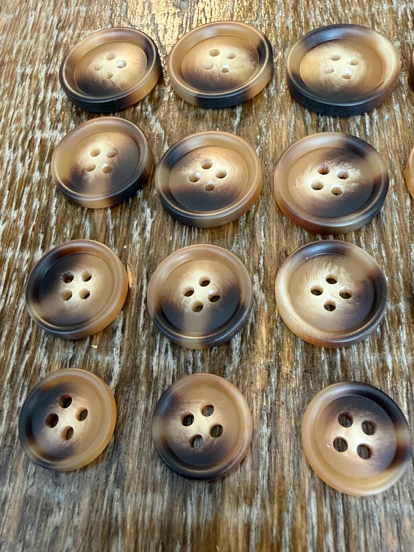 6 pcs Buttons, Polyester Mock Horn Design Buttons, 4 Sizes