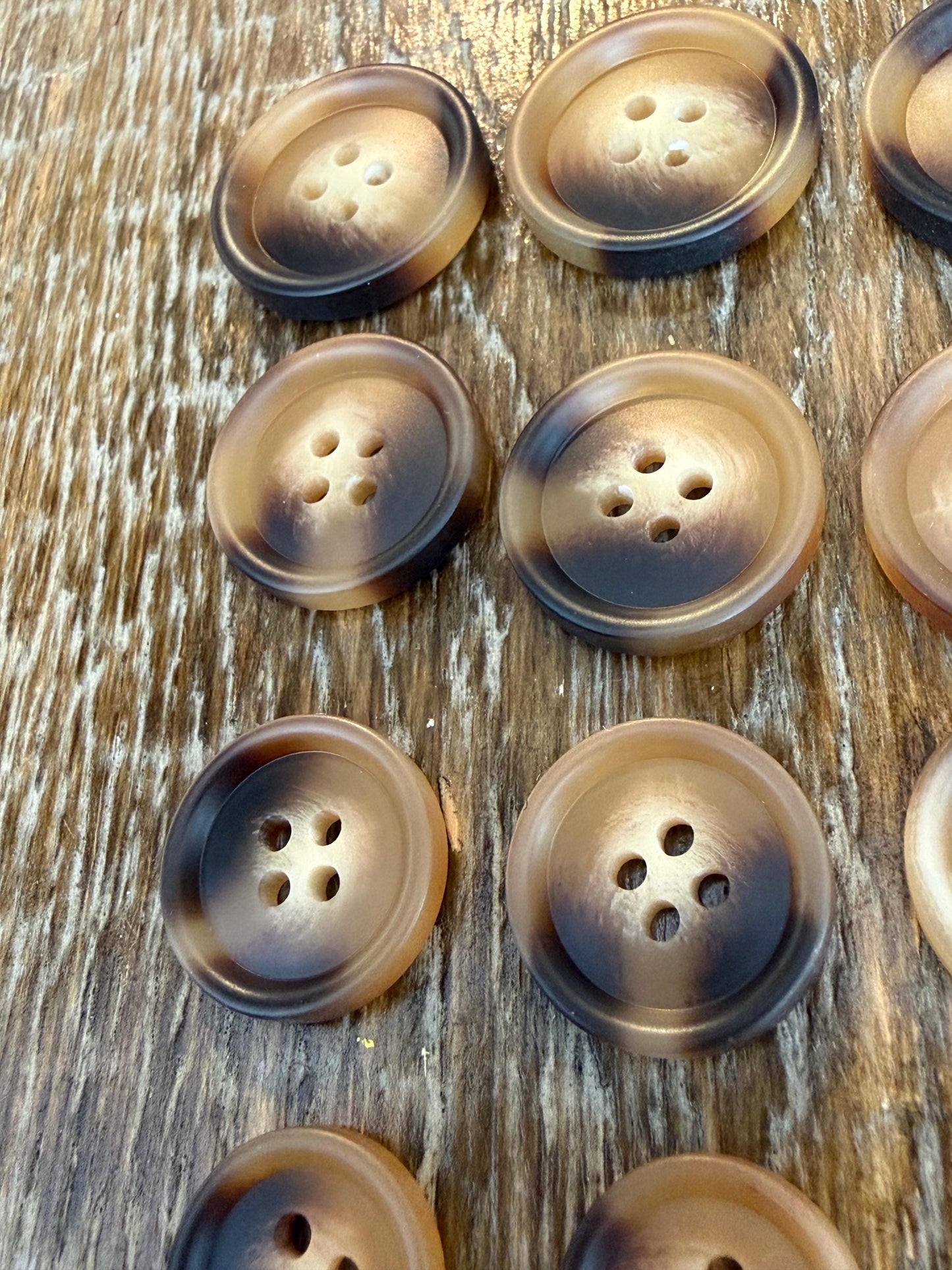 6 pcs Buttons, Polyester Mock Horn Design Buttons, 4 Sizes