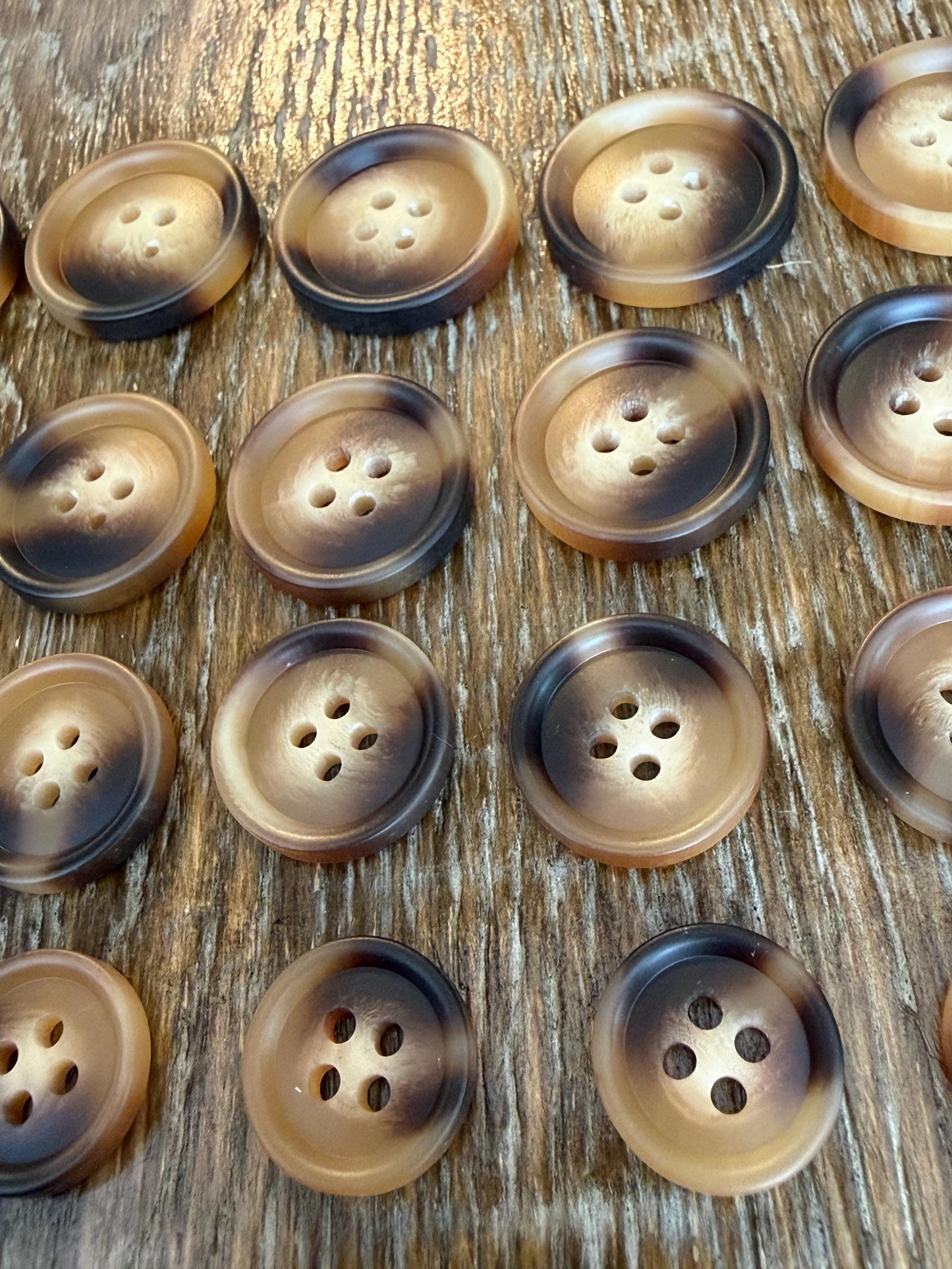 6 pcs Buttons, Polyester Mock Horn Design Buttons, 4 Sizes