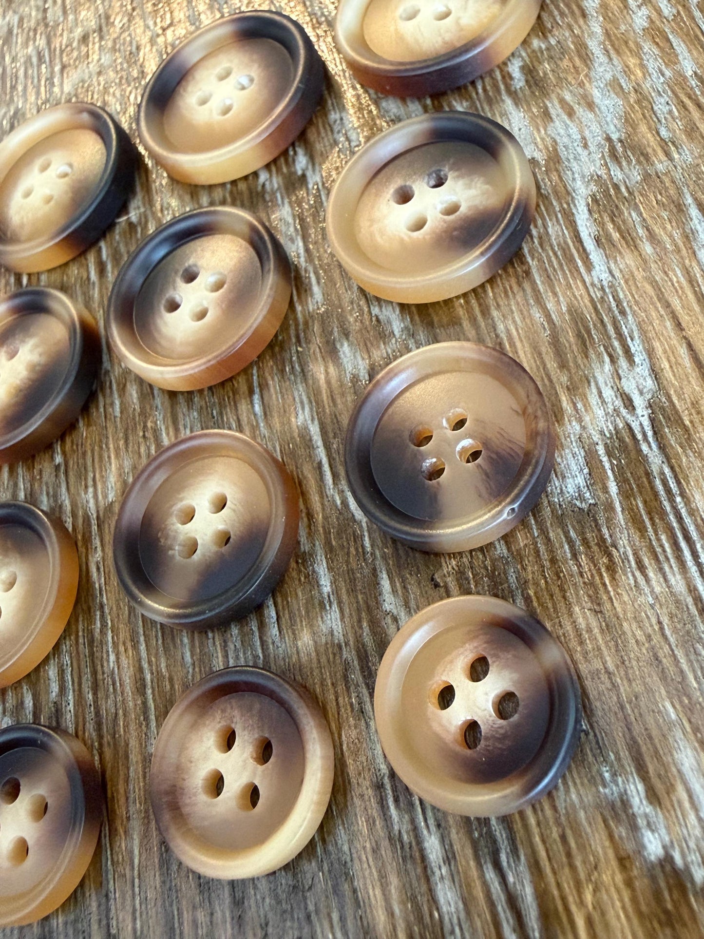 6 pcs Buttons, Polyester Mock Horn Design Buttons, 4 Sizes